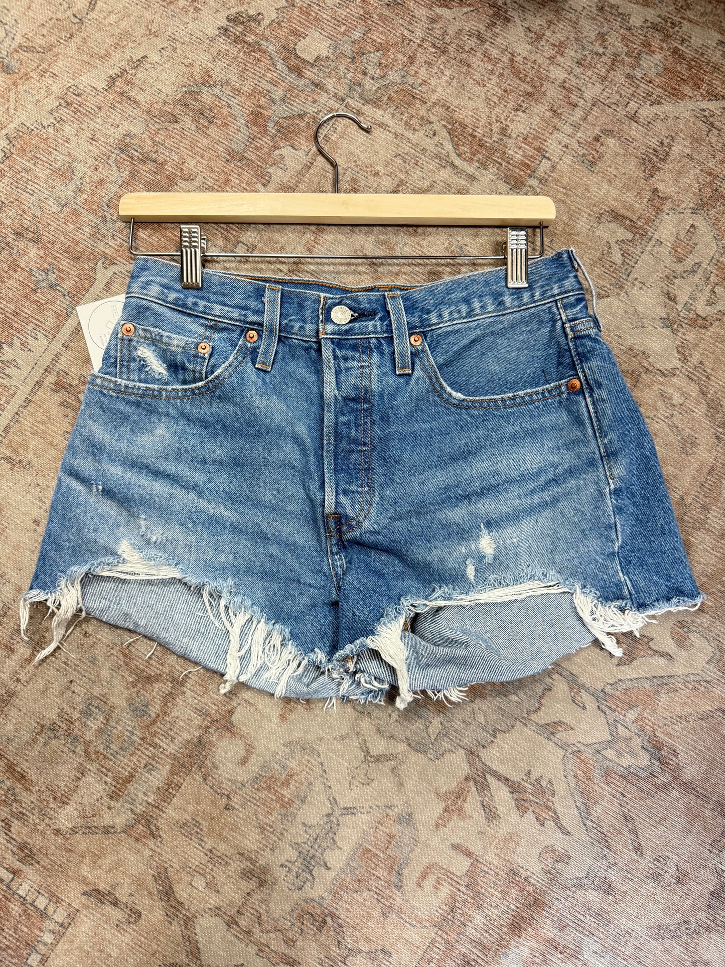 Levi’s 501 Shorts (28)