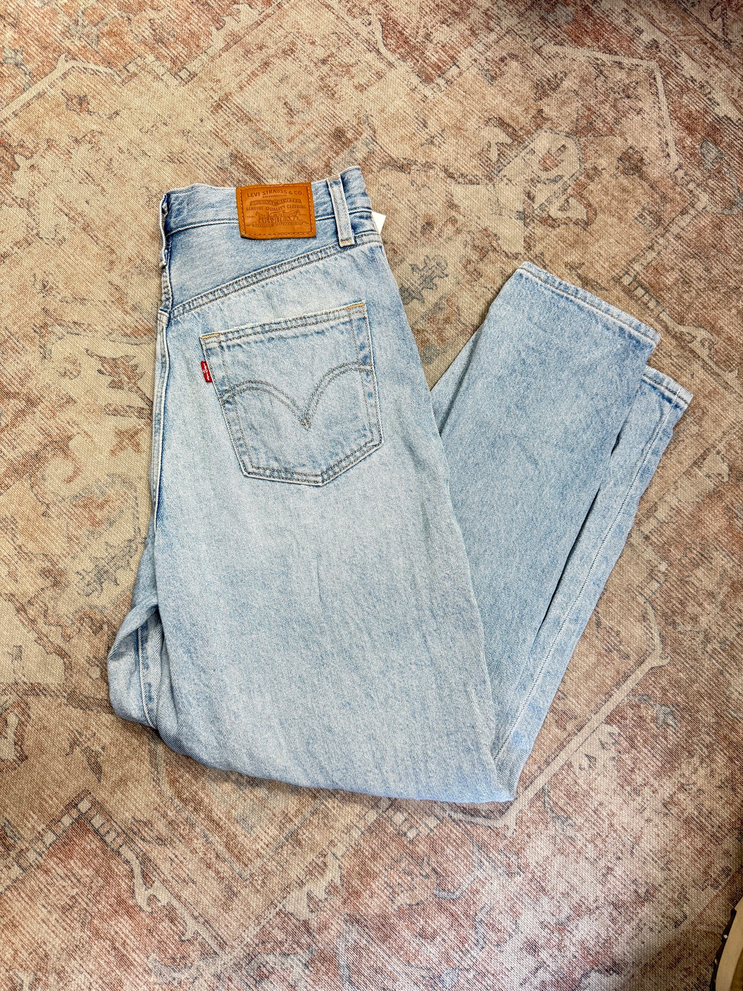 Levi’s High Loose Taper (29x29)