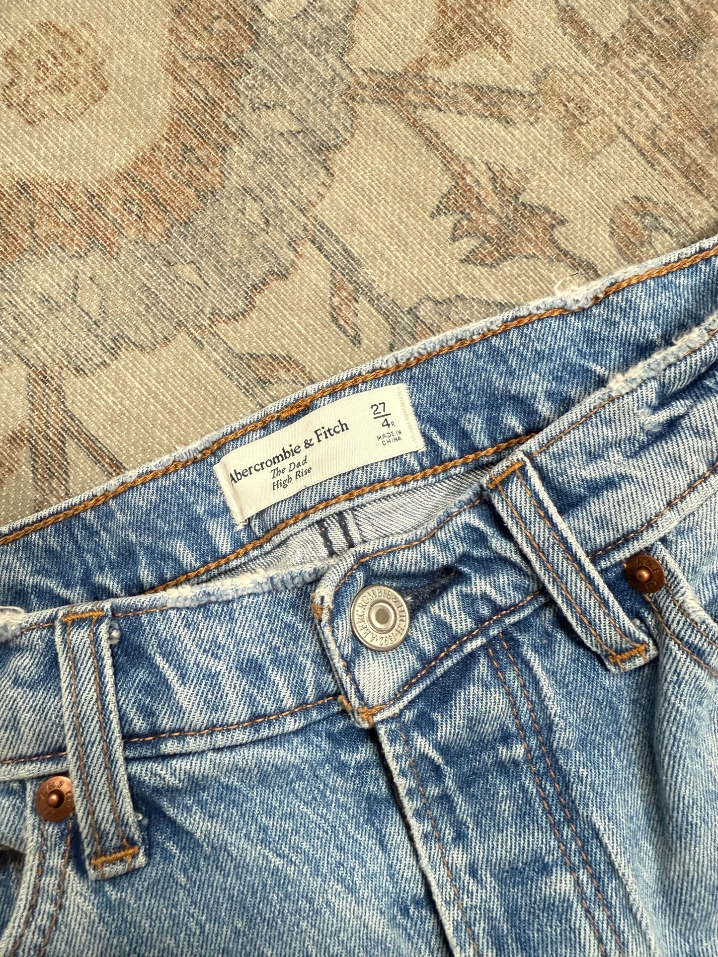 Abercrombie The Dad HR Jeans (27x28)