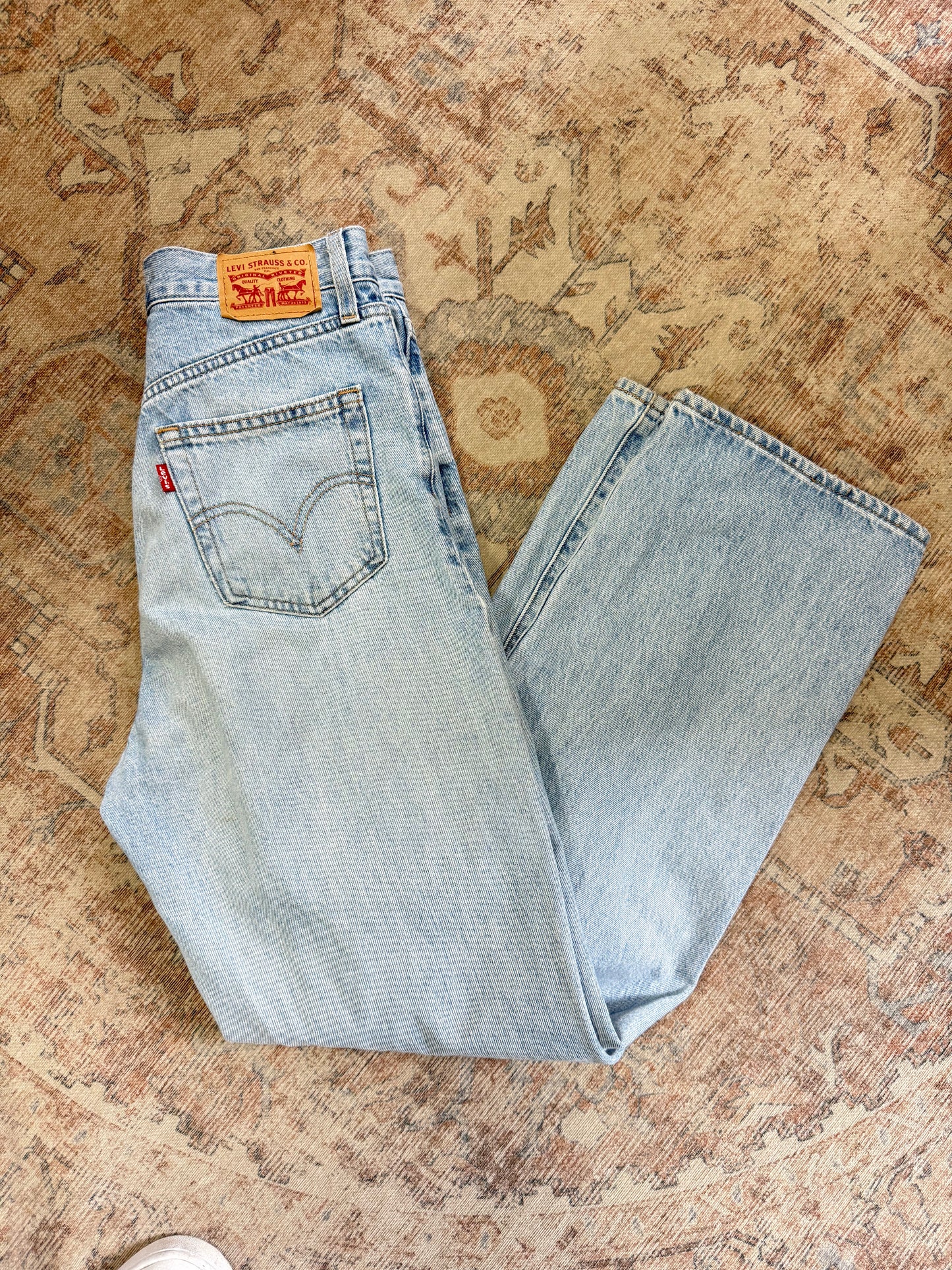 Levi’s Straight HR Jeans (27x31)