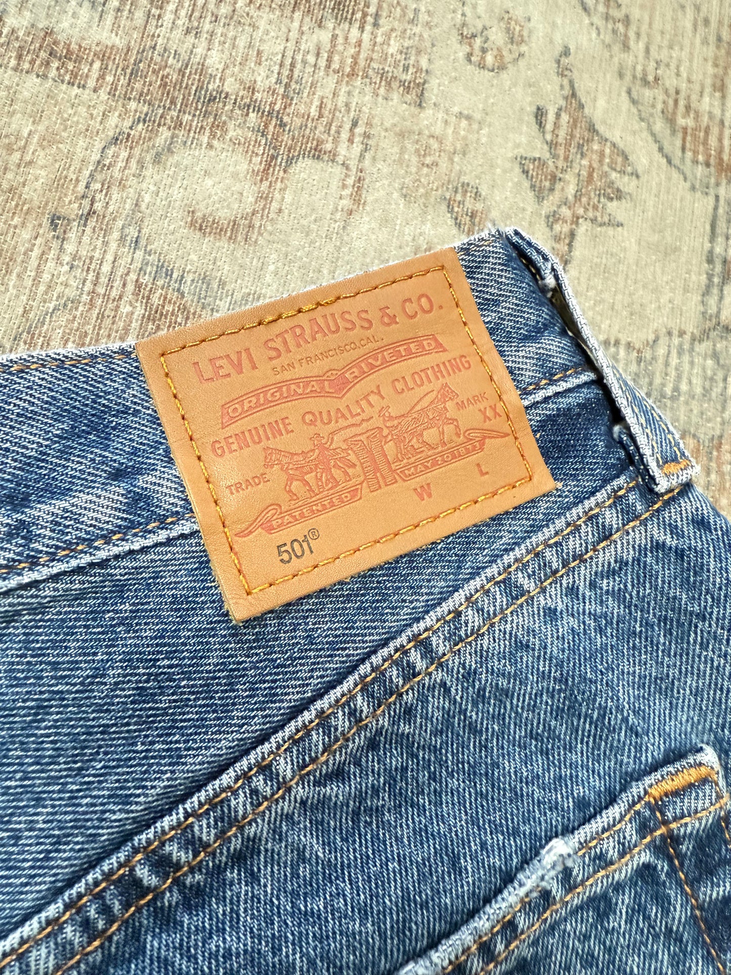 Levi’s 501 HR Jeans (28x28)