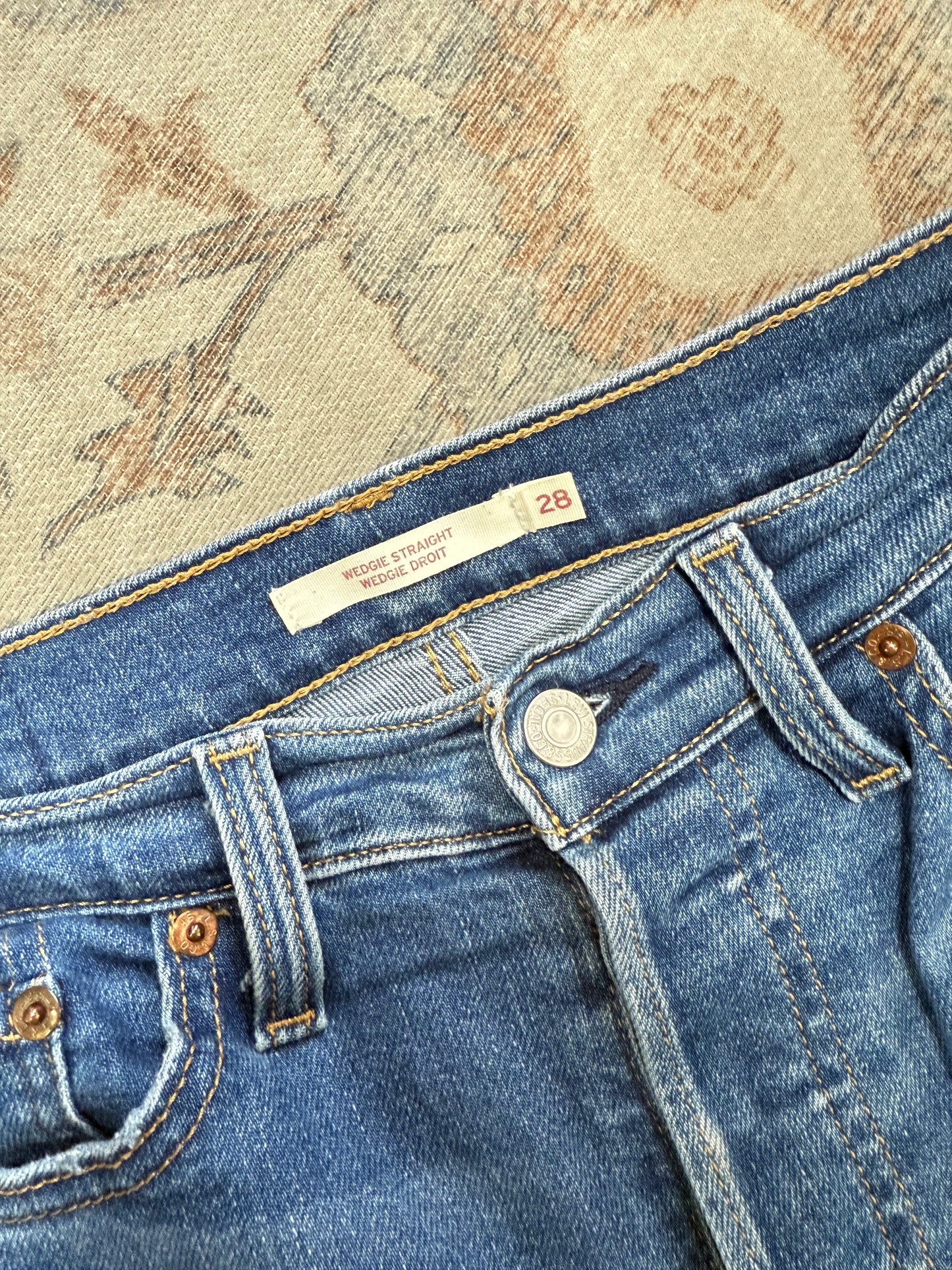 Levi’s Wedgie Straight HR Jeans (28x28)