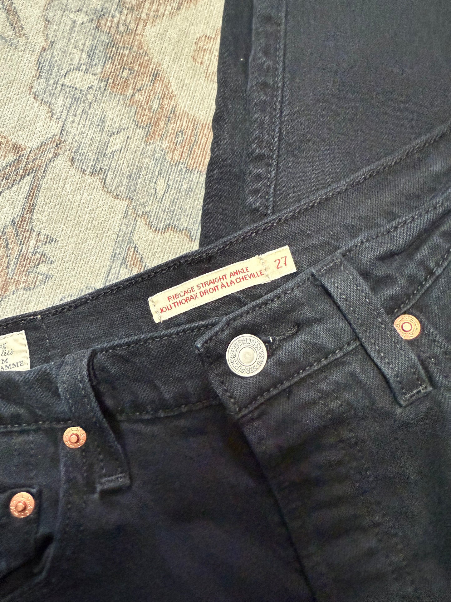 Levi’s Ribcage Straight Ankle HR Jeans (27x29)