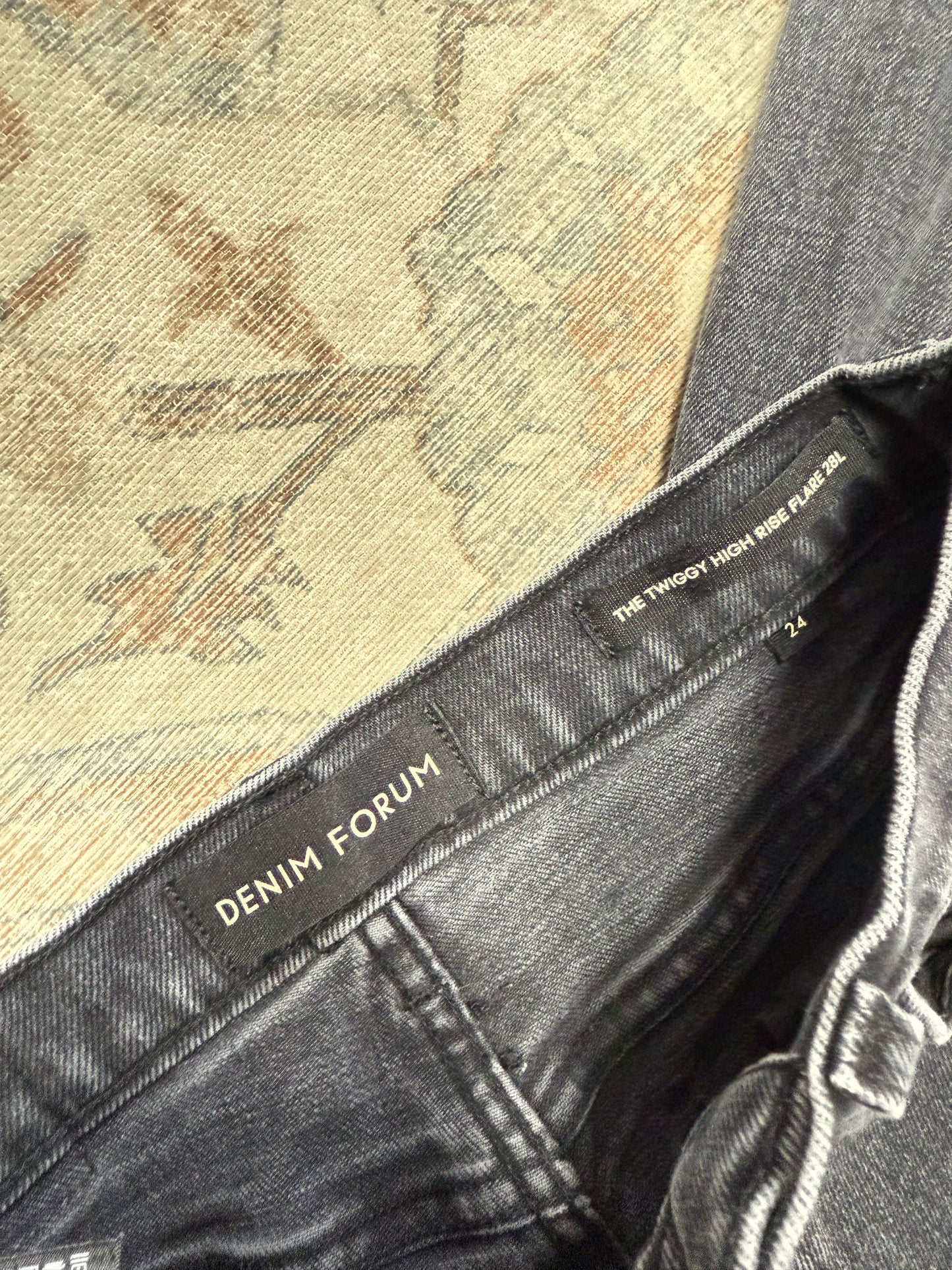 Denim Forum Twiggy Flare HR Jeans (24x26)