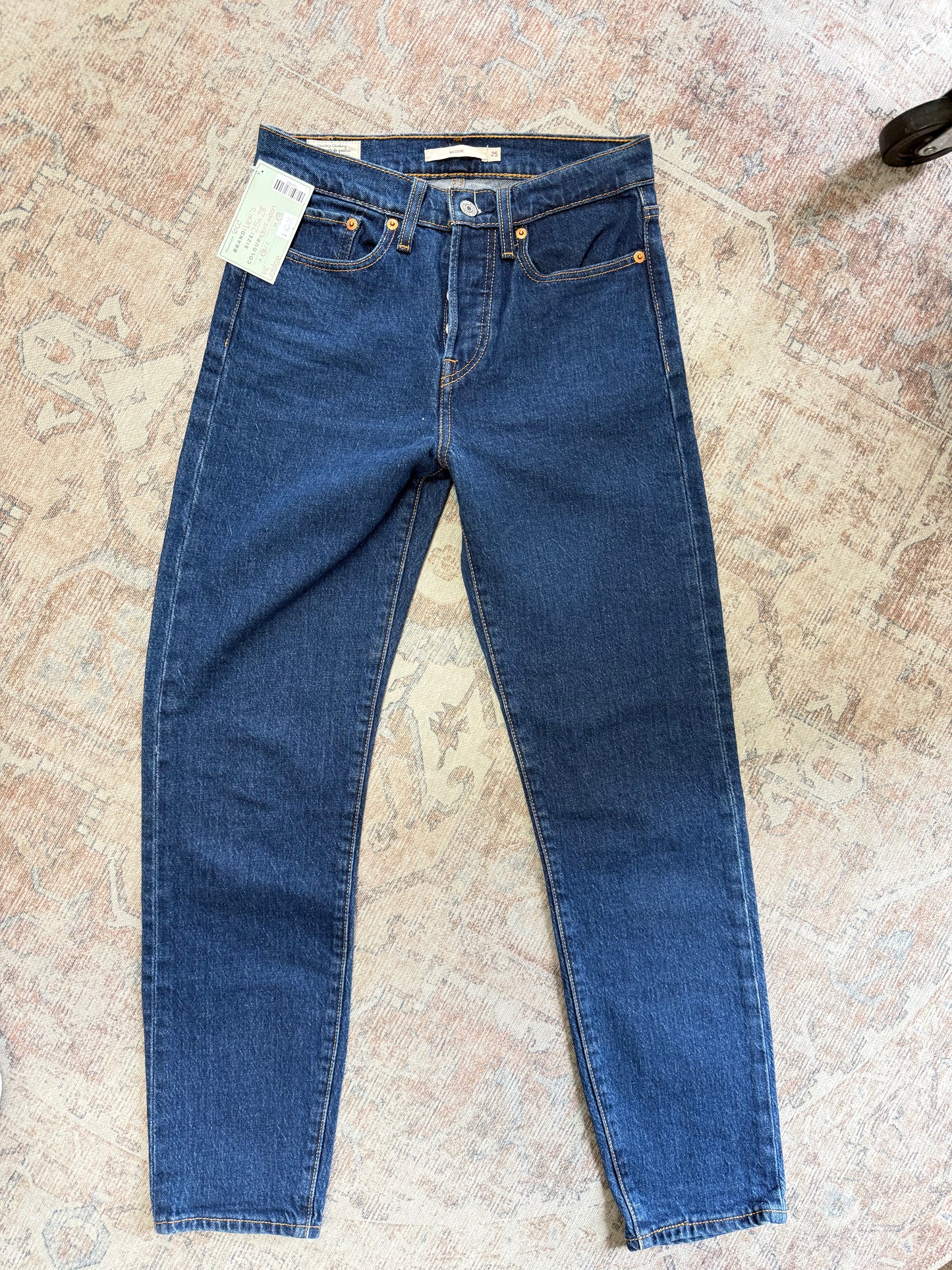 Levi’s Wedgie HR Jeans (25x28)
