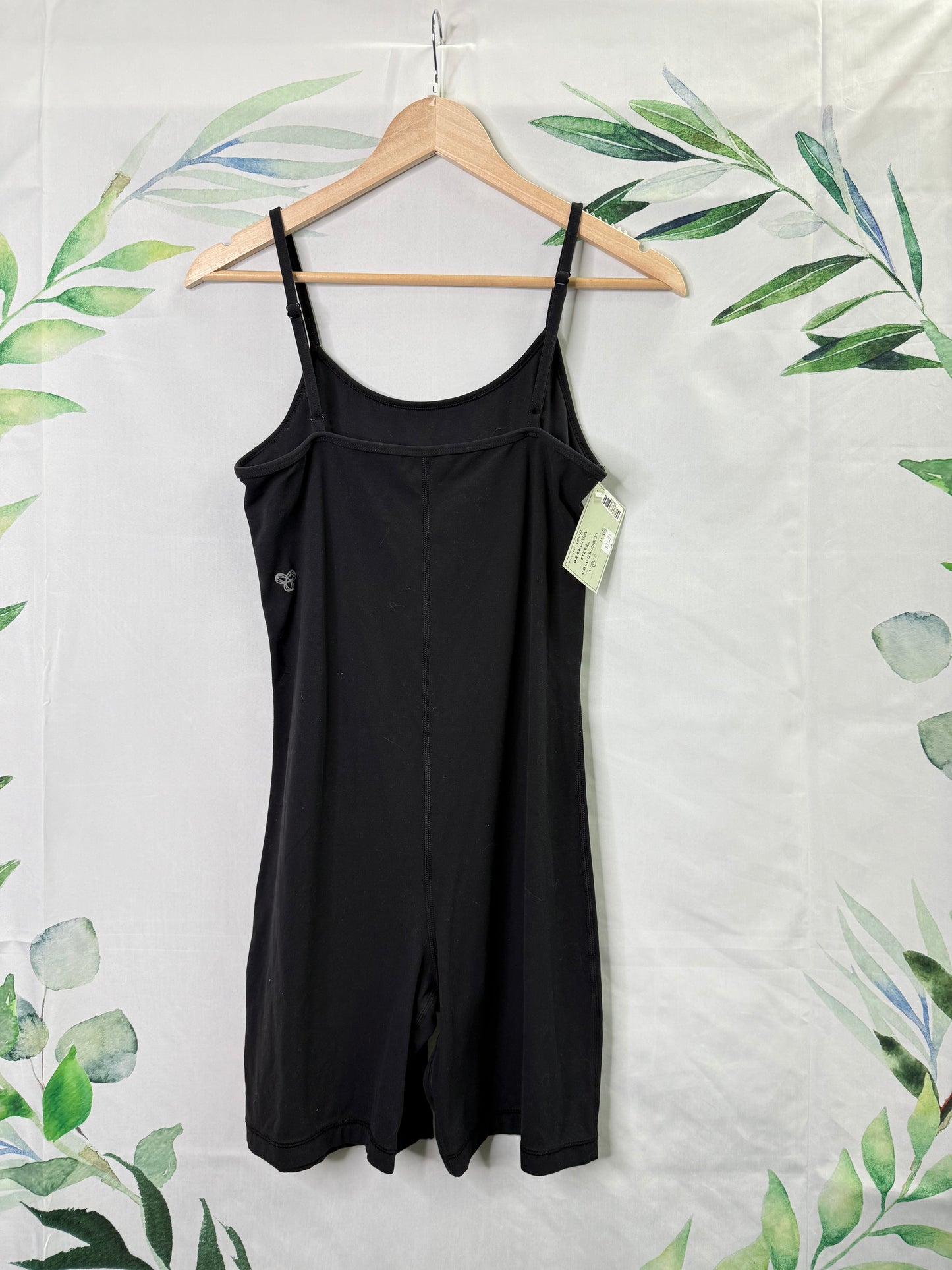 Aritzia TNA New Rhythm Romper 7” (L)