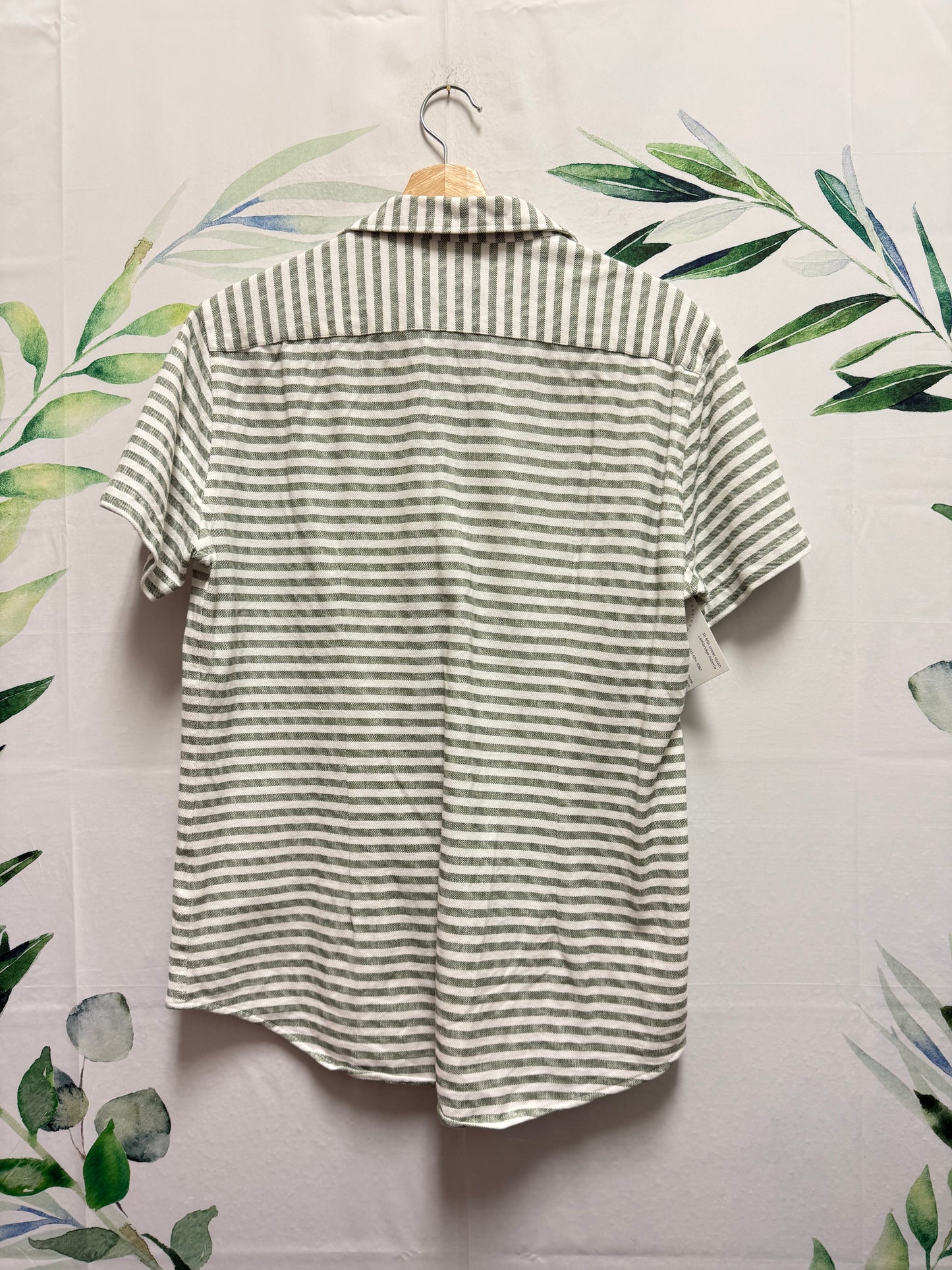 Lugu Button Up Shirt (L)