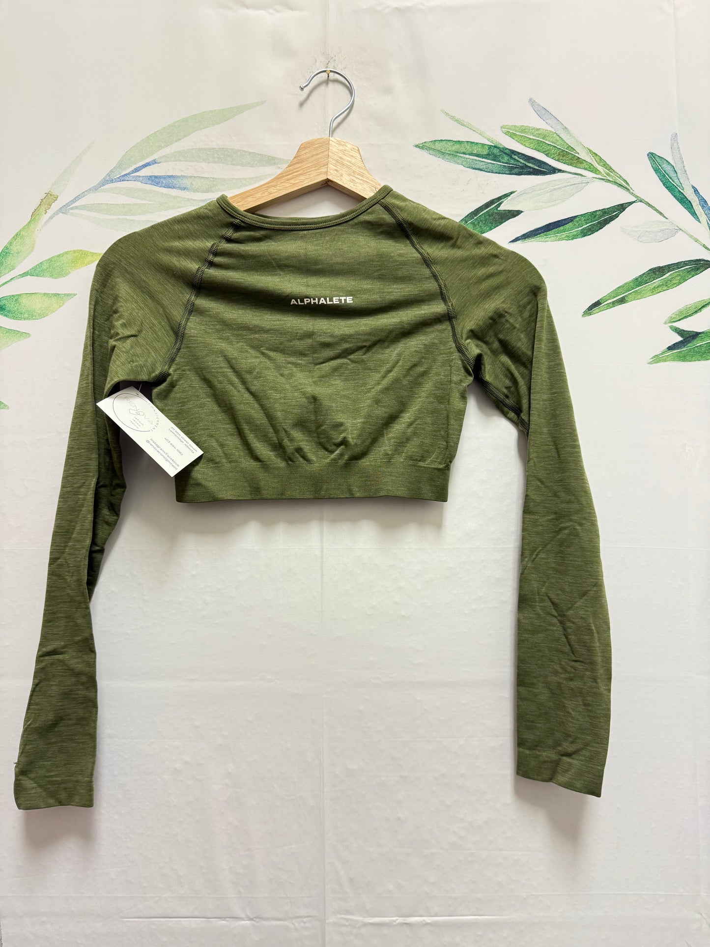 Alphalete Seamless Crop Longsleeve (XS)
