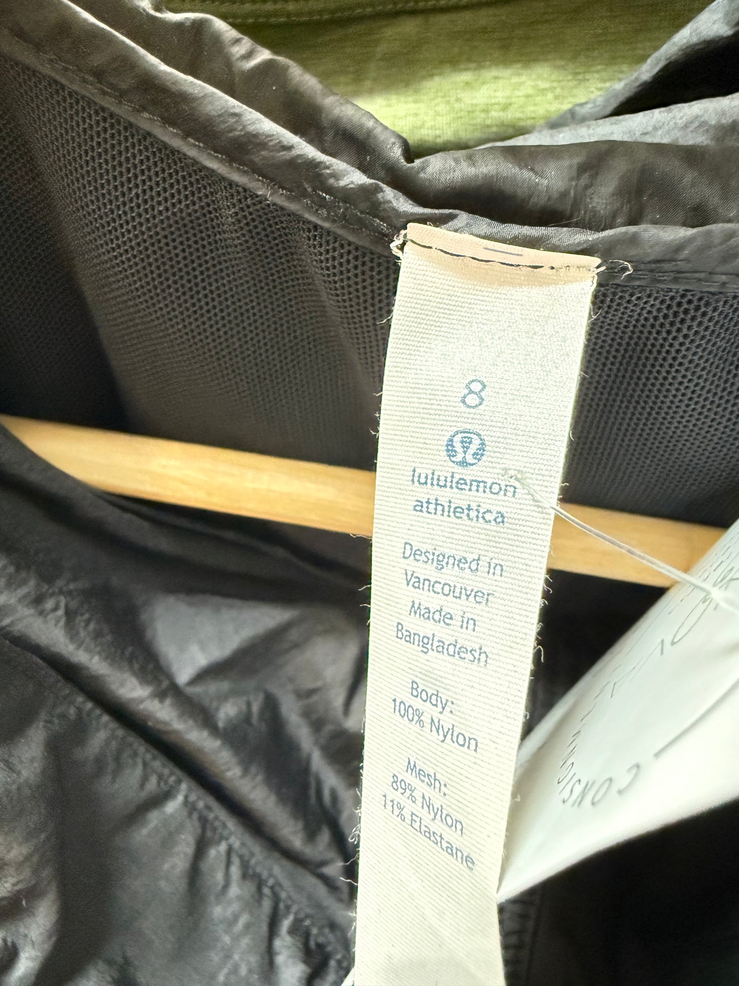 Lululemon Loud & Clear Windbreaker Jacket (8)