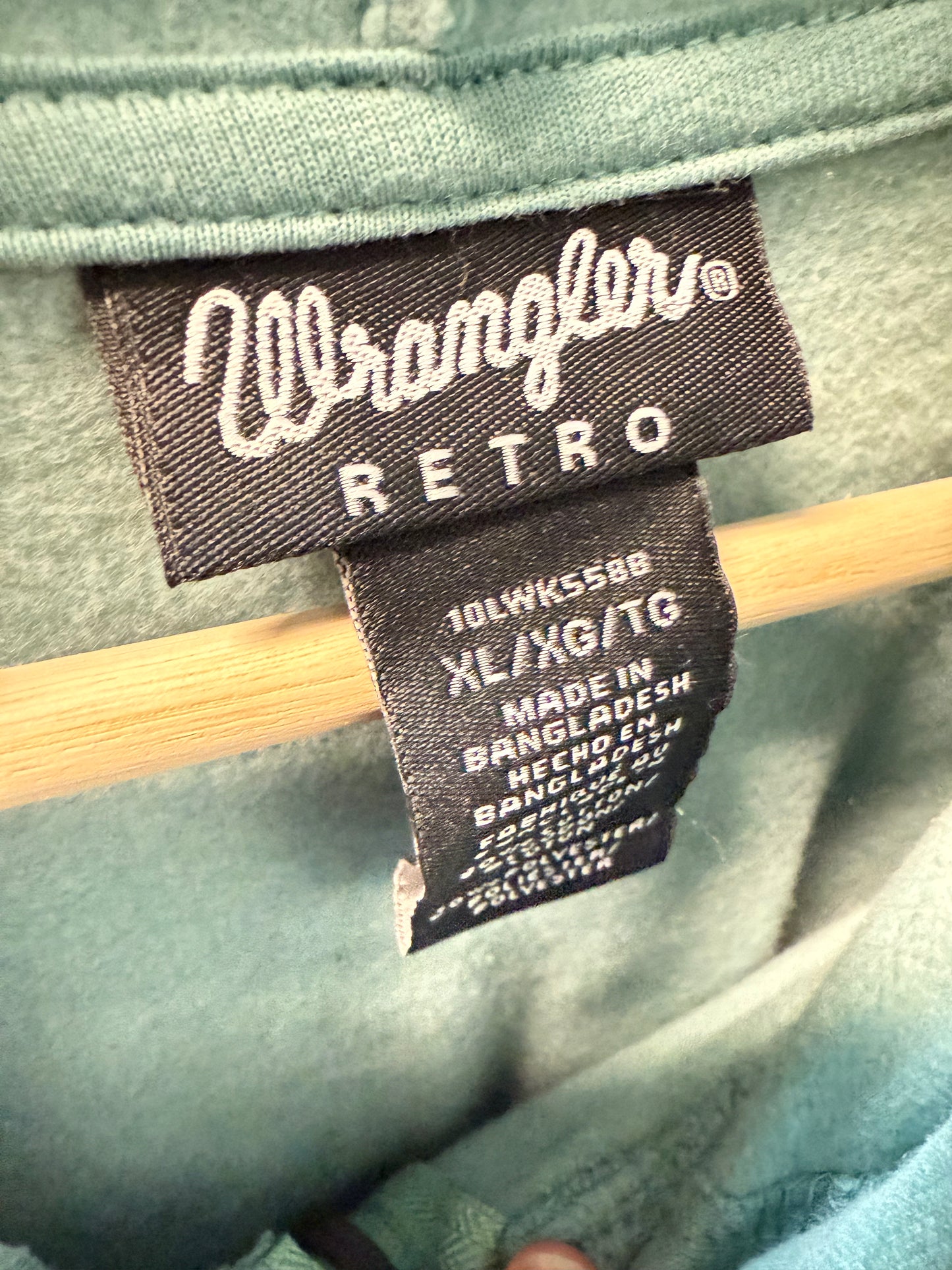 Wrangler Graphic Zip Up (XL)