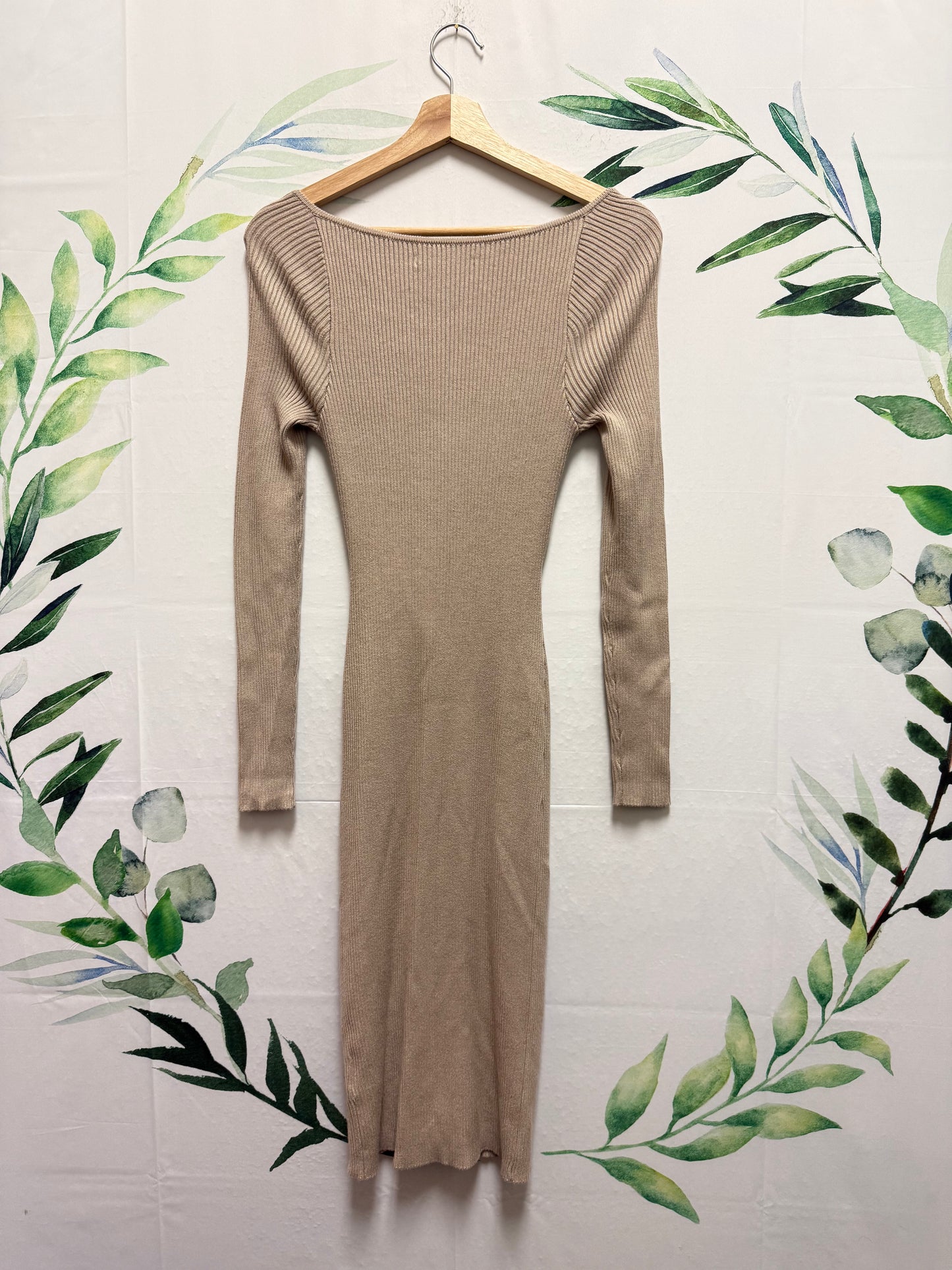 Abercrombie Front Cut Midi Dress (S)