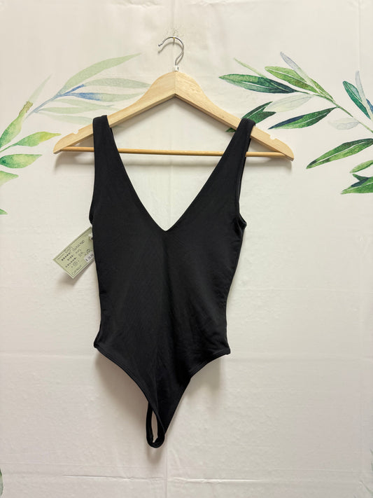 Aritzia Babaton Contour V Neck Bodysuit (XXS)