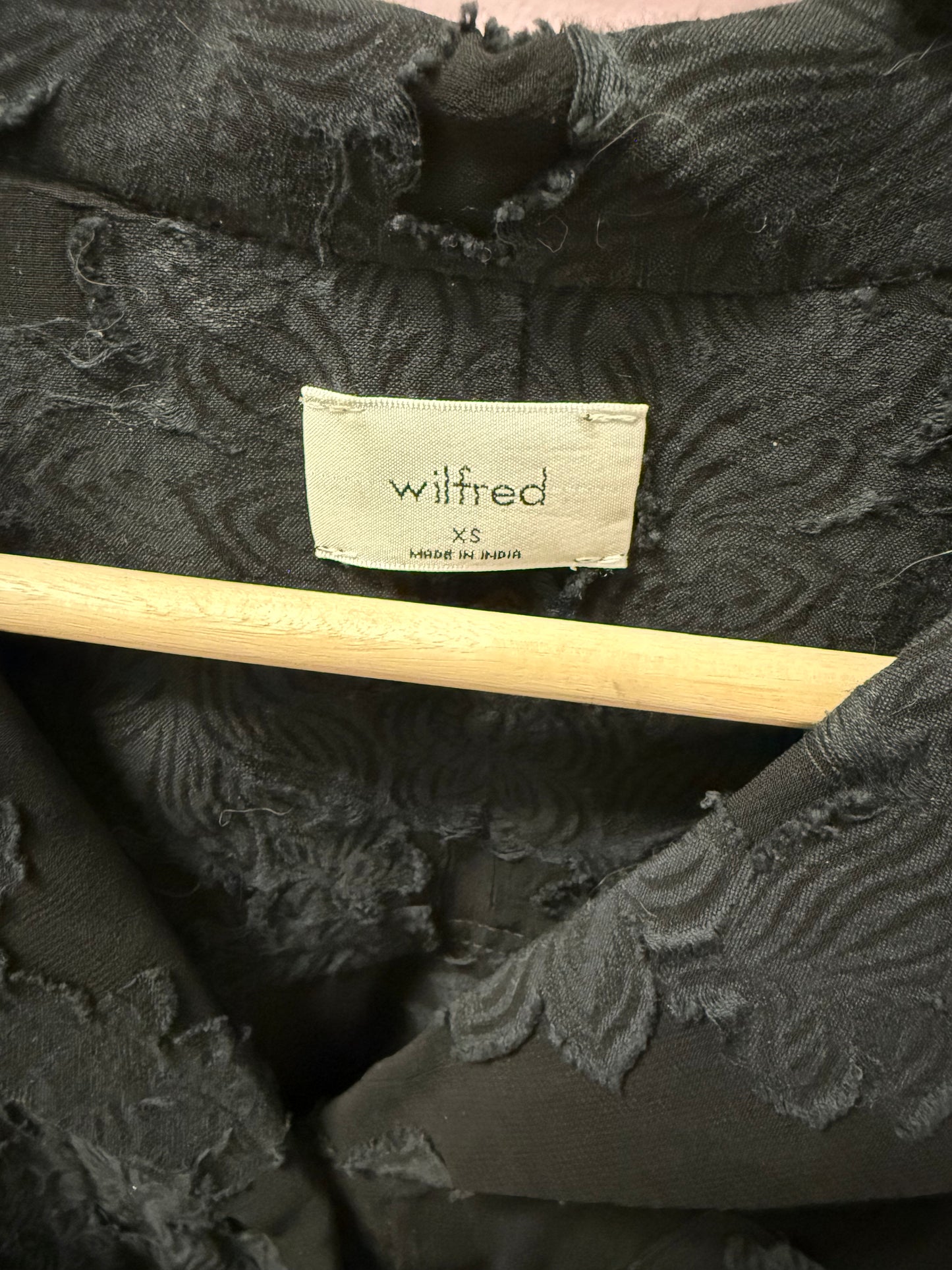 Aritzia Wilfred Atticus Oversized Button Up Tee (XS