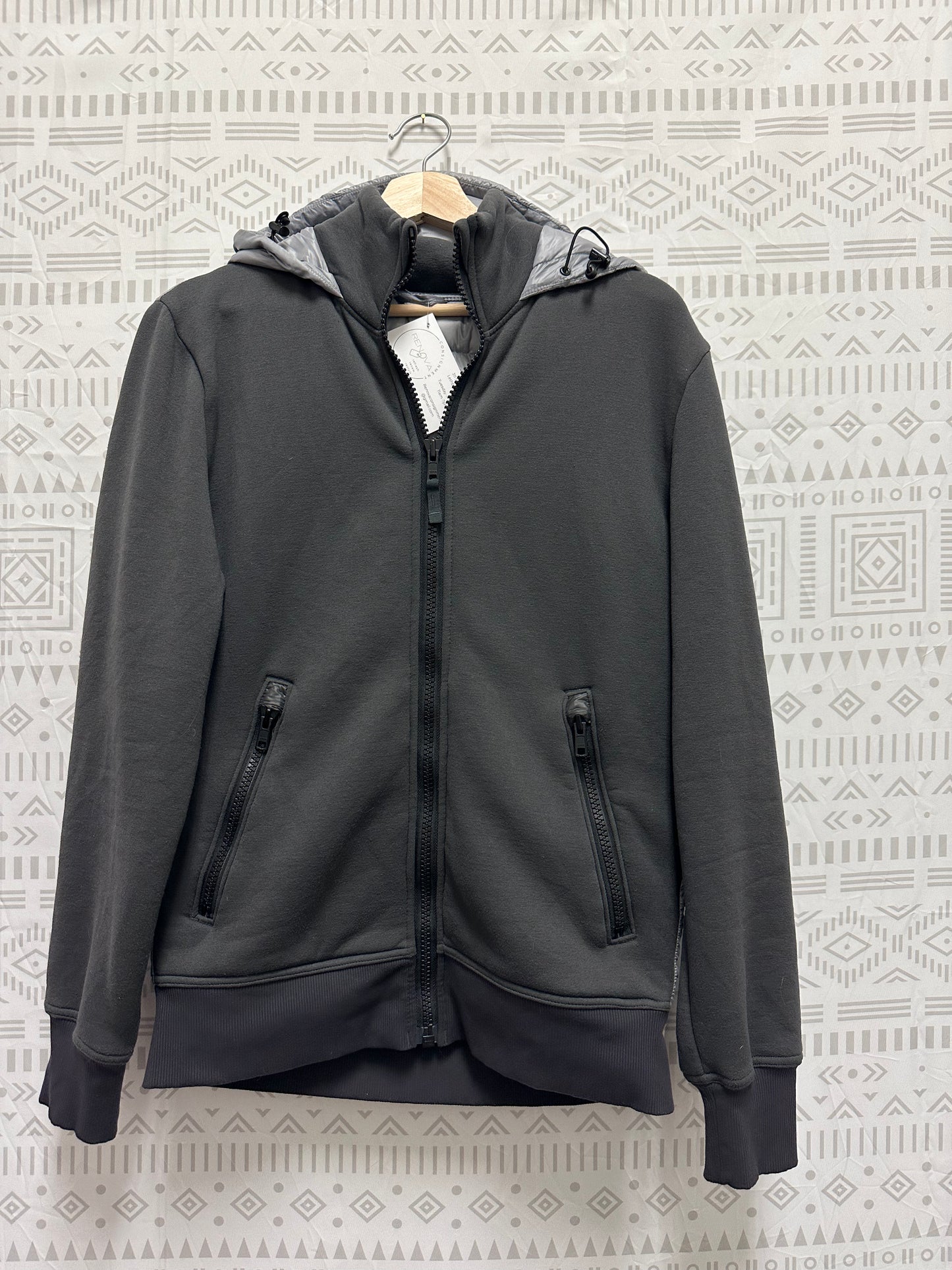 Lululemon Fluff Off Jacket (S)