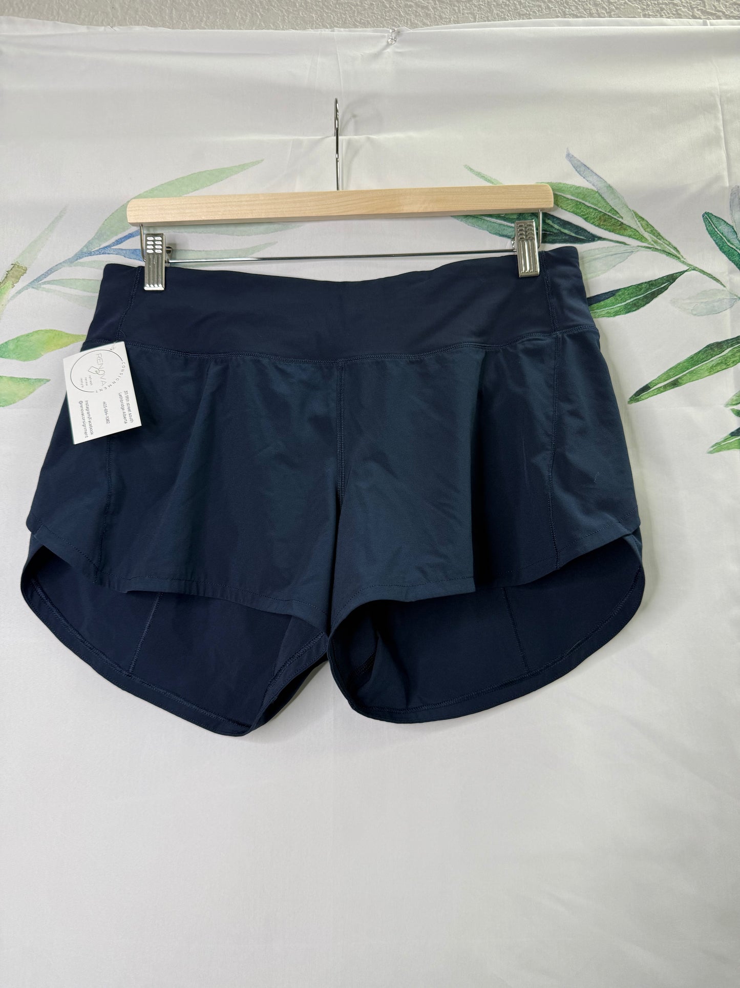 Lululemon Speed Up MR Short 4” (10)