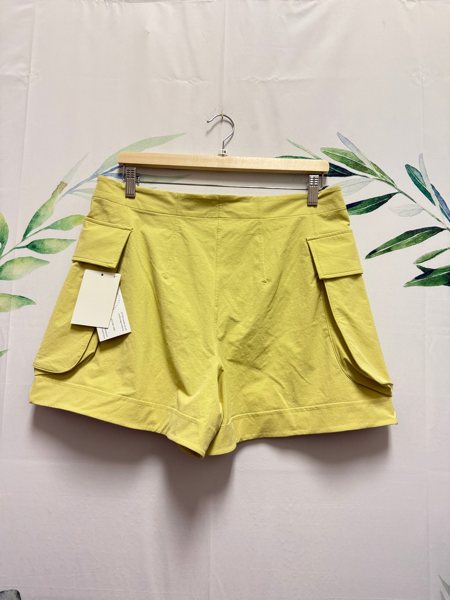 Lululemon Relaxed Cargo SHR Short 4” (14)