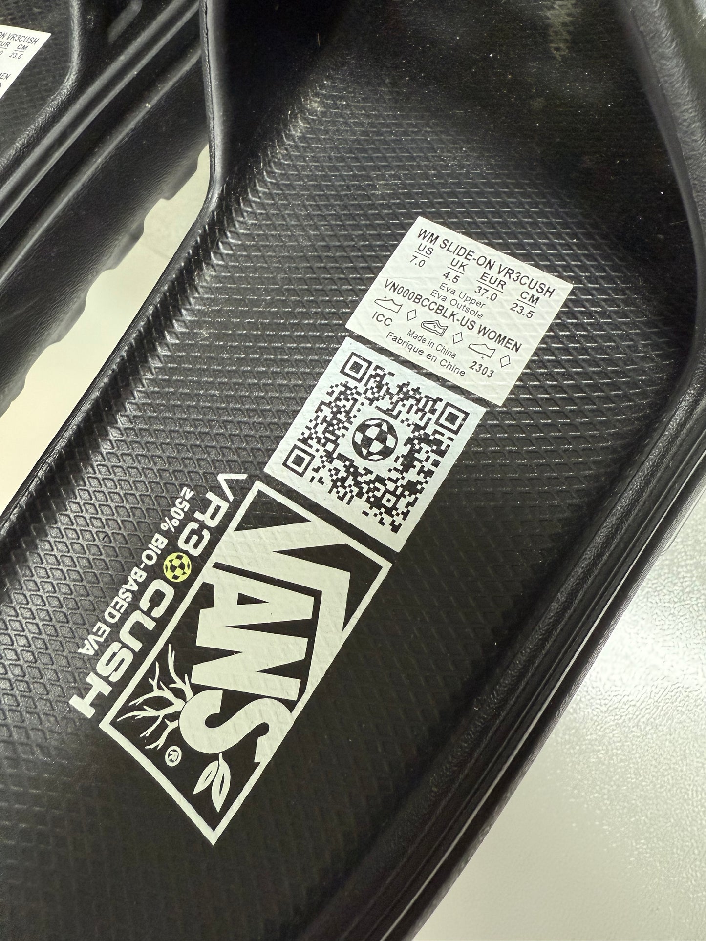 Vans Slides (Womens 7)