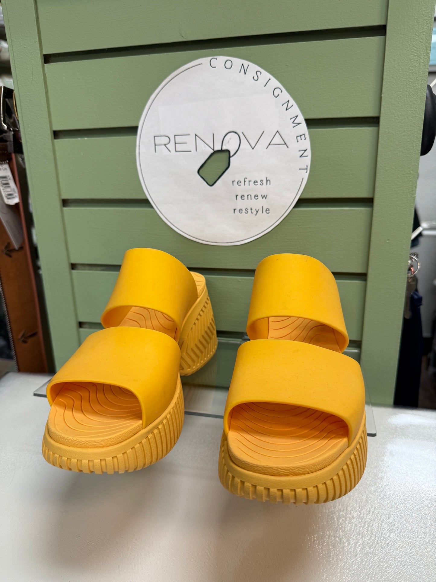 Sorel Ona StreetWorks Slide Sandal (Womens 8)