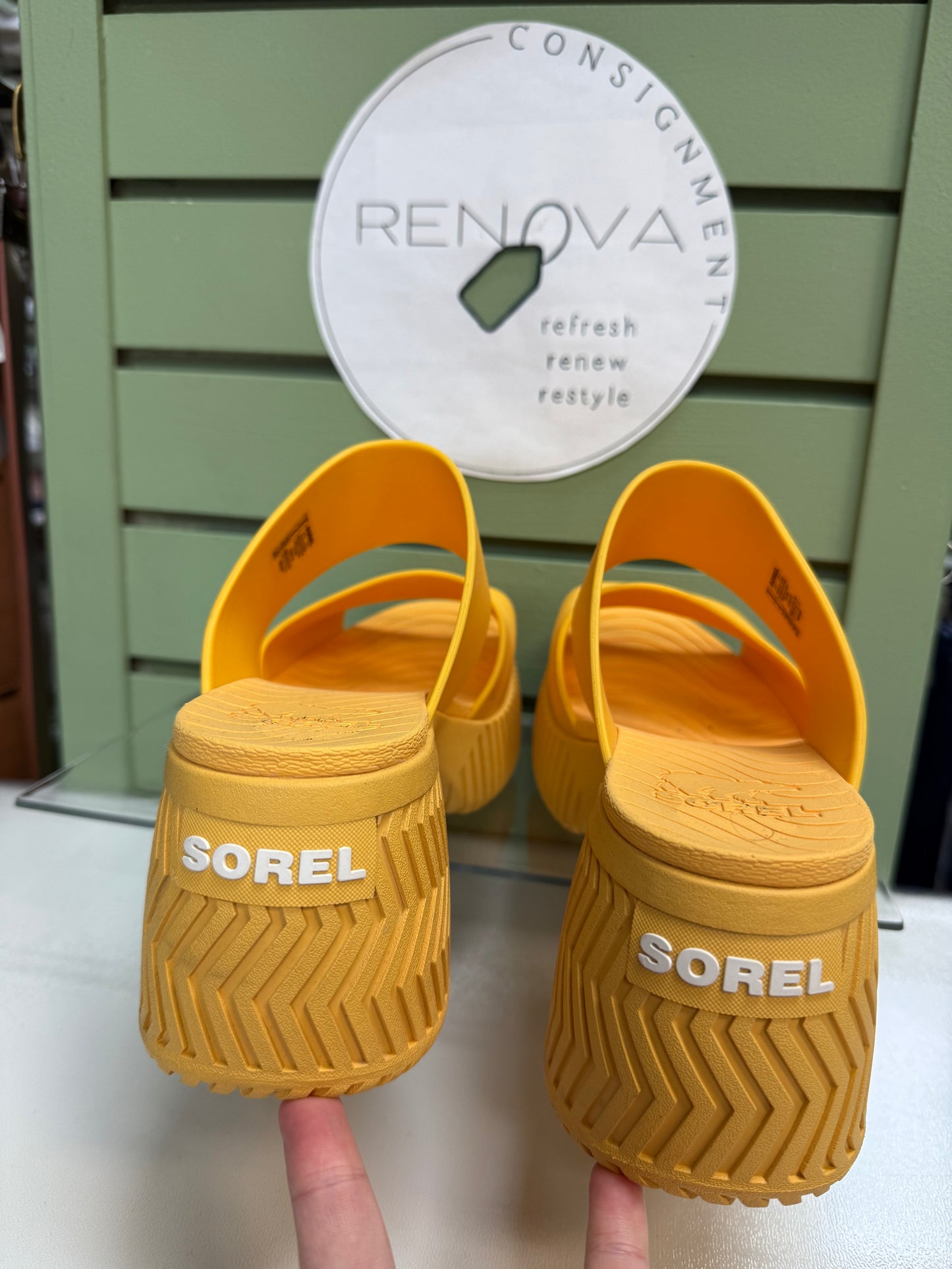 Sorel Ona StreetWorks Slide Sandal (Womens 8)