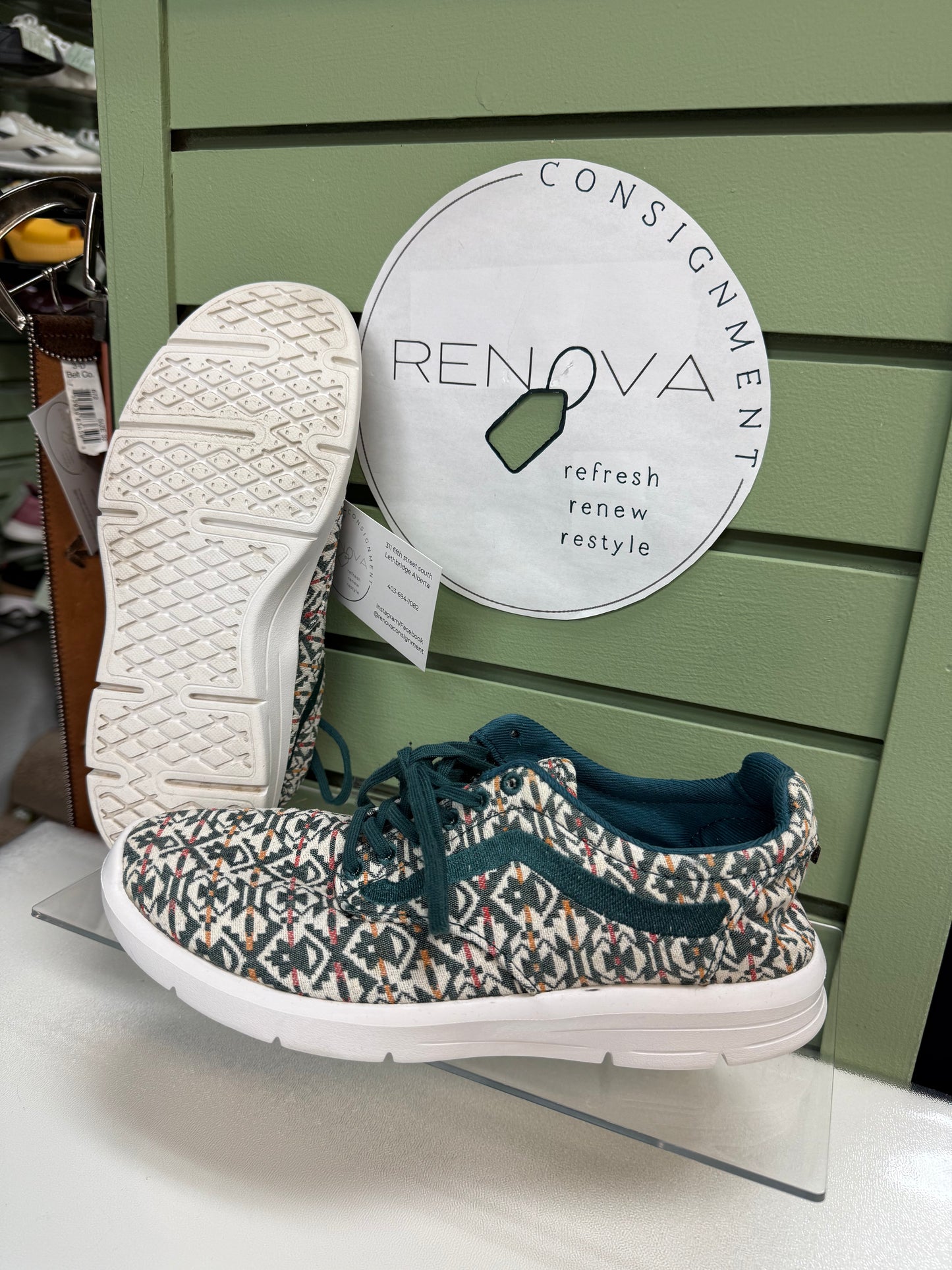 Vans ISO 1.5 Runners (Womens 8)