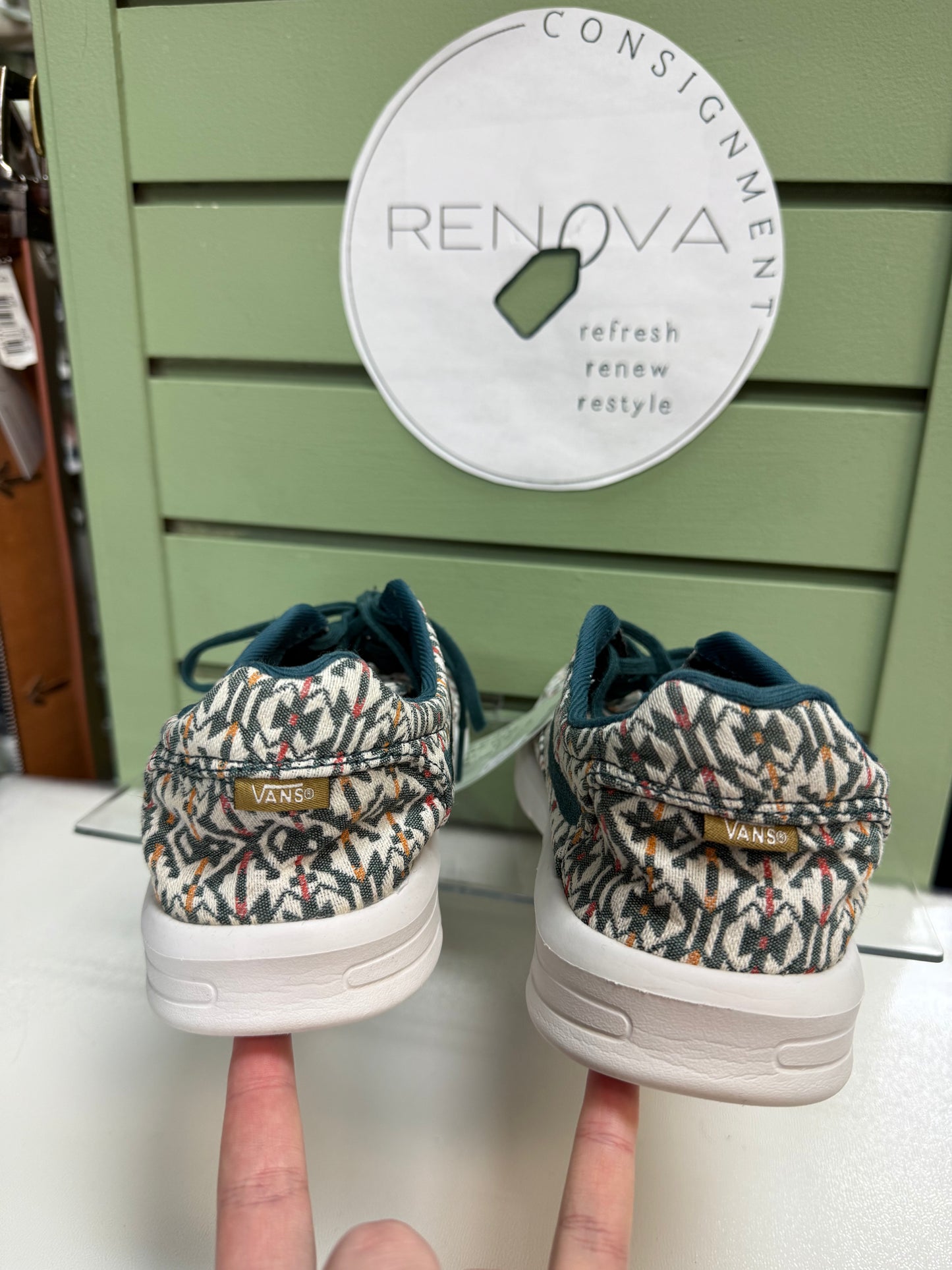 Vans ISO 1.5 Runners (Womens 8)