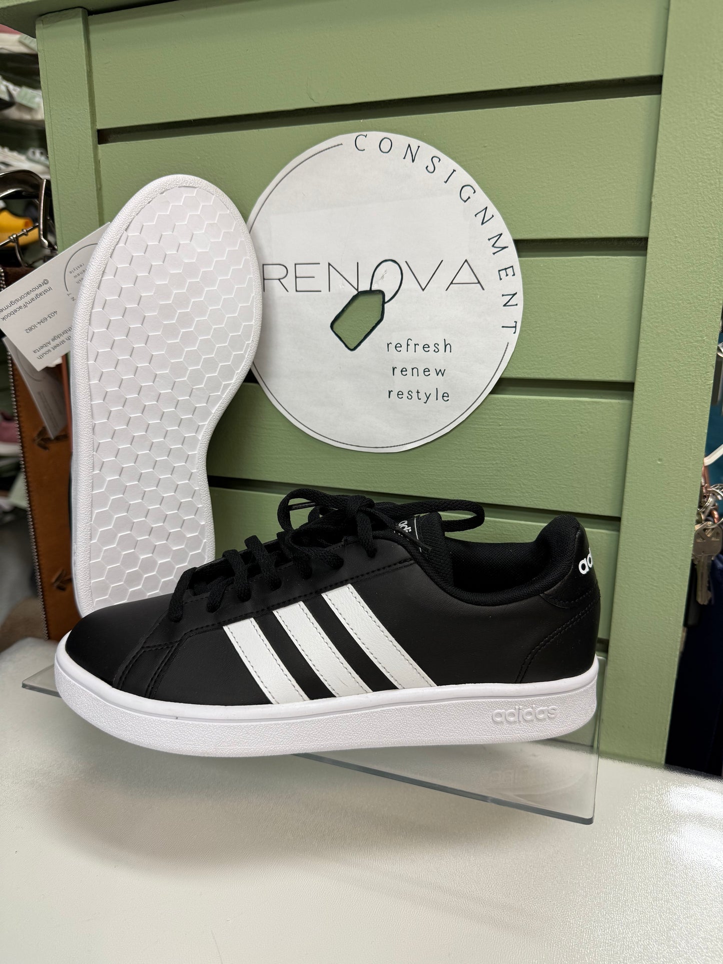 Adidas Grand Court Sneakers (Womens 9)