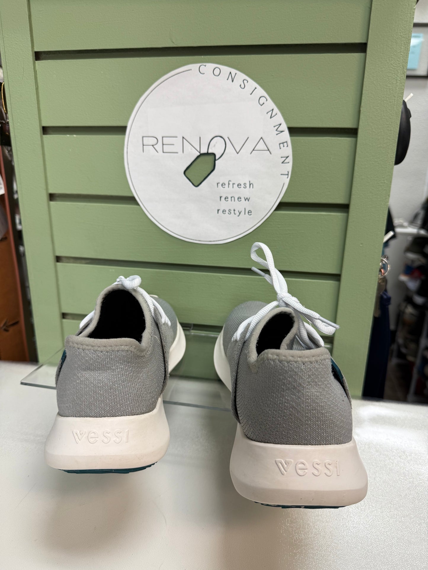 Vessi Everyday Runners (Womens 7)