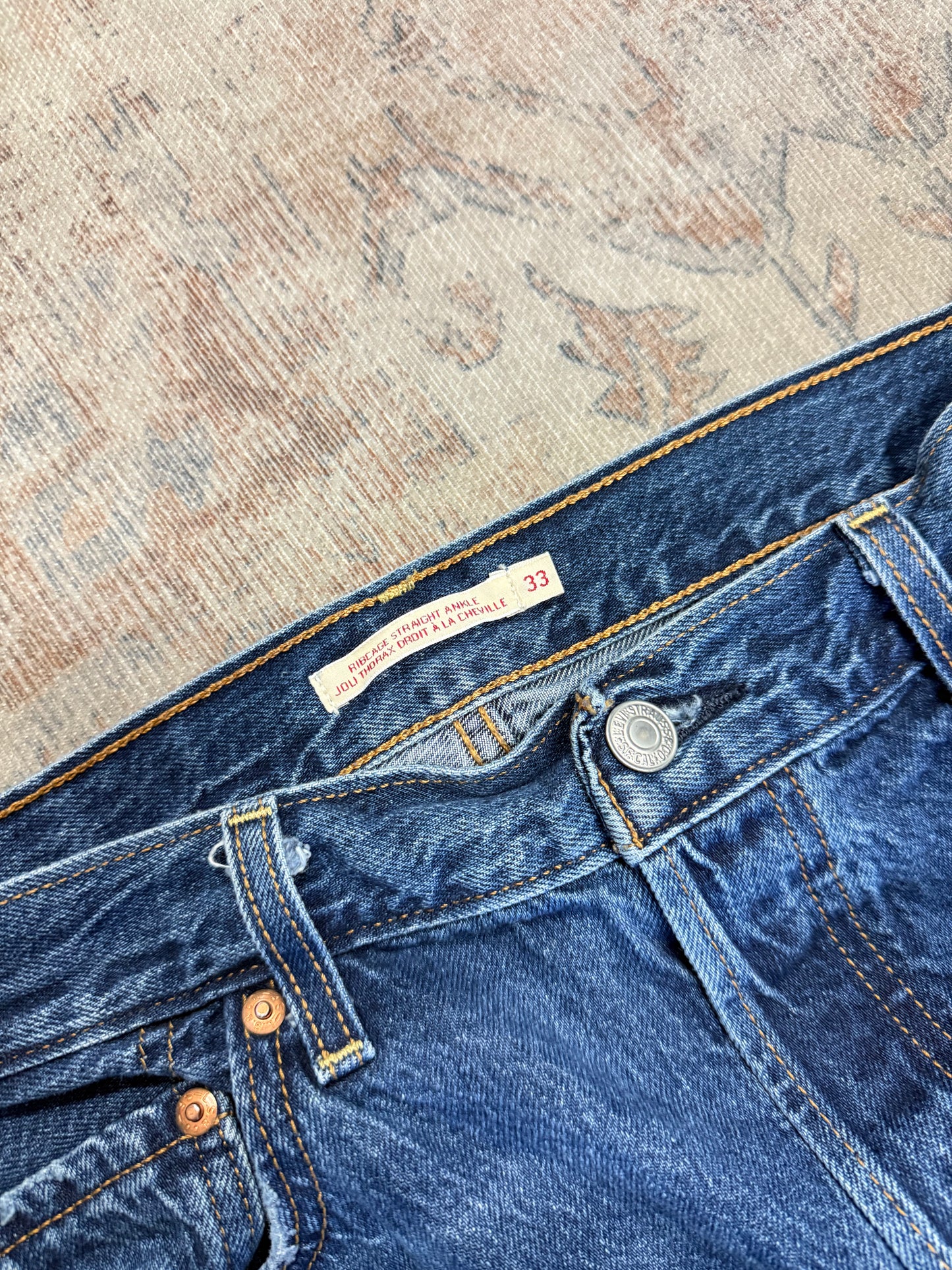 Levi’s Ribcage Straight Ankle HR Jeans (33x27)