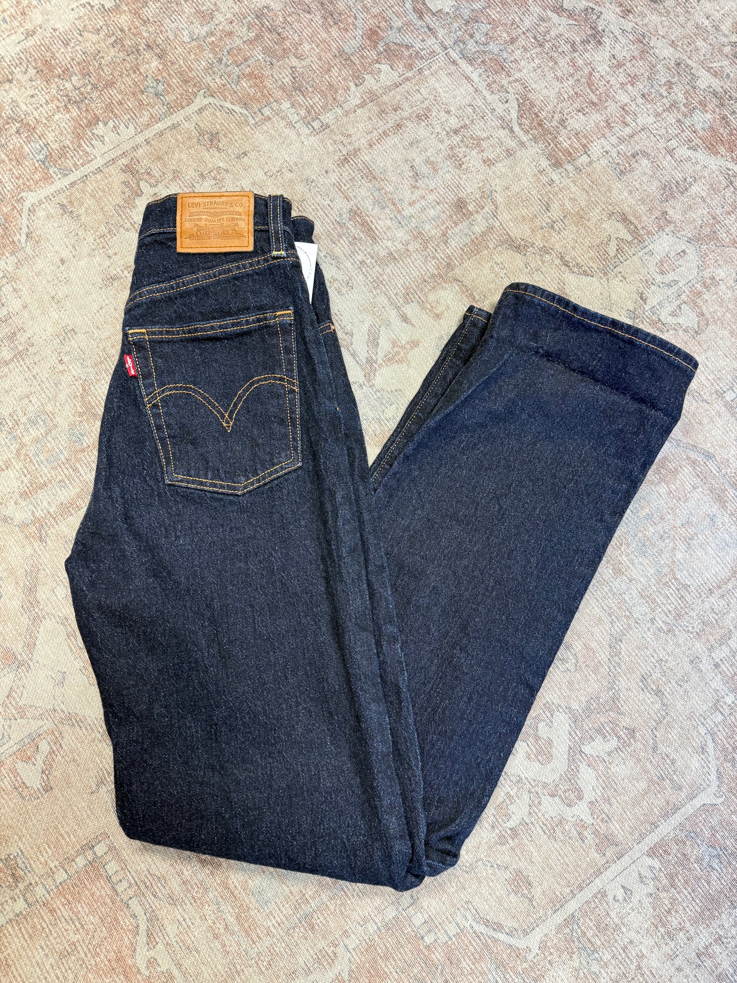 Levi’s Ribcage Straight HR Jeans (25x32)