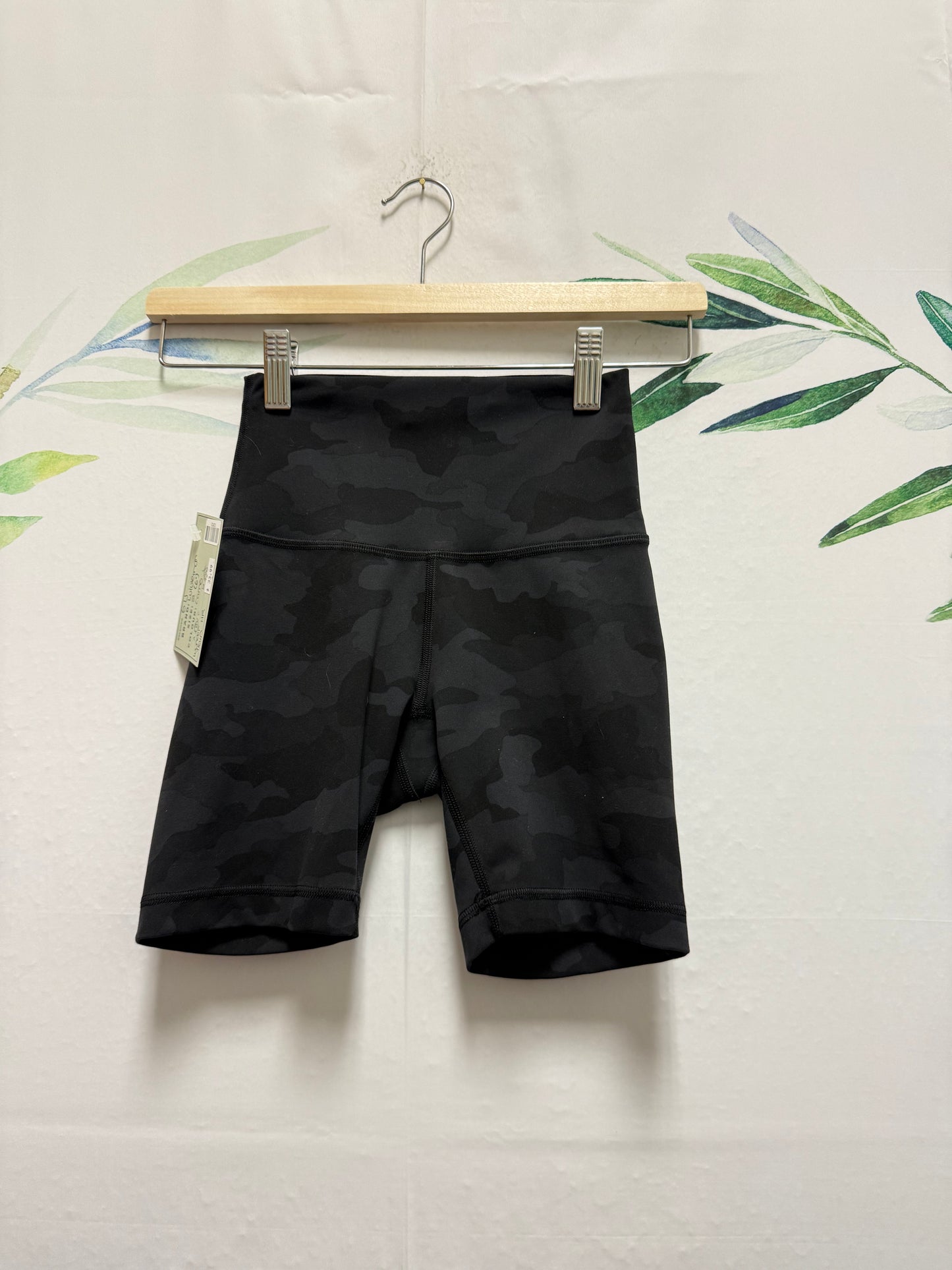 Lululemon Wunder Train HR Short 6” (2)