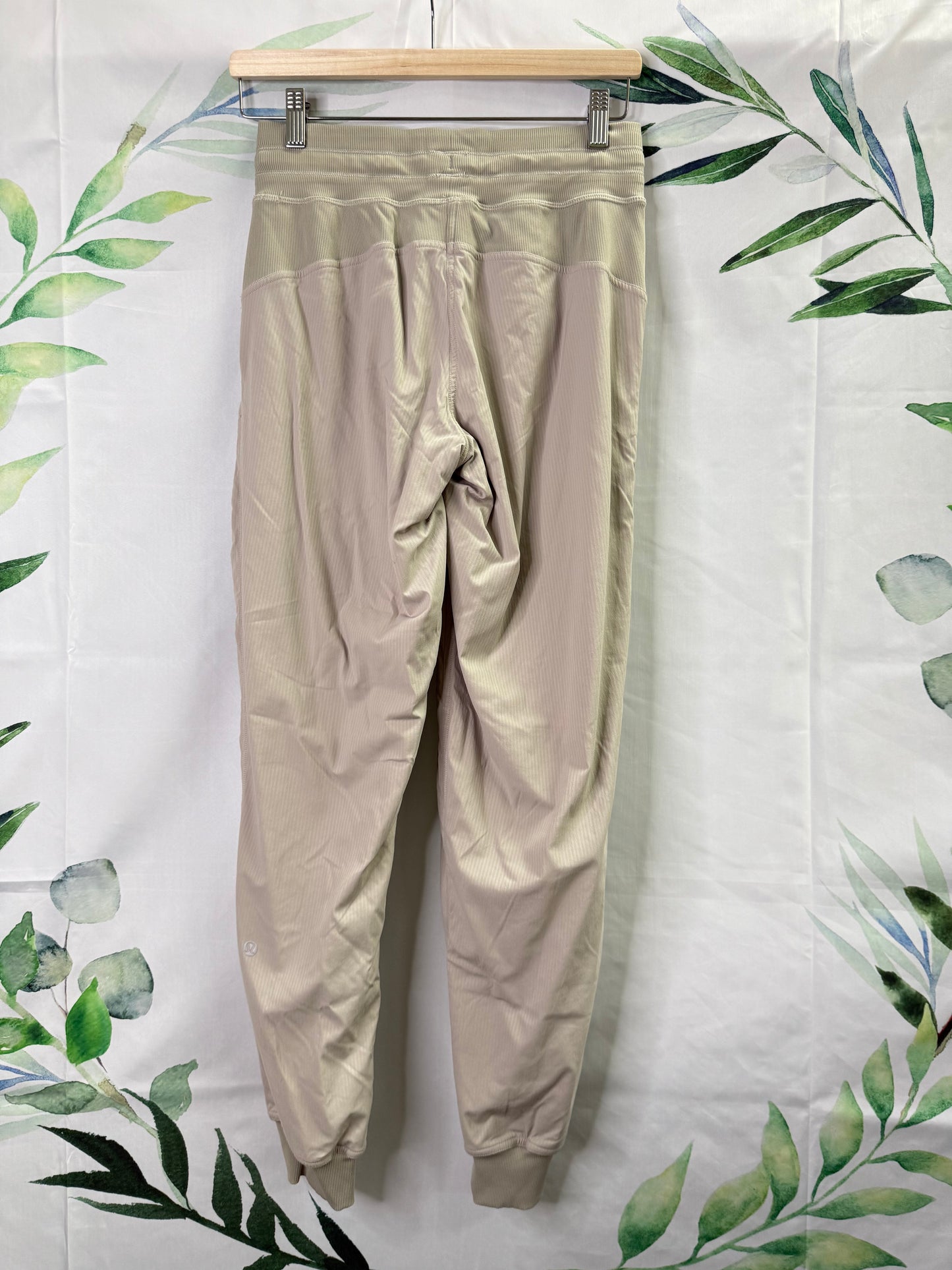 Lululemon Dance Studio Lined MR Jogger 29” (4)