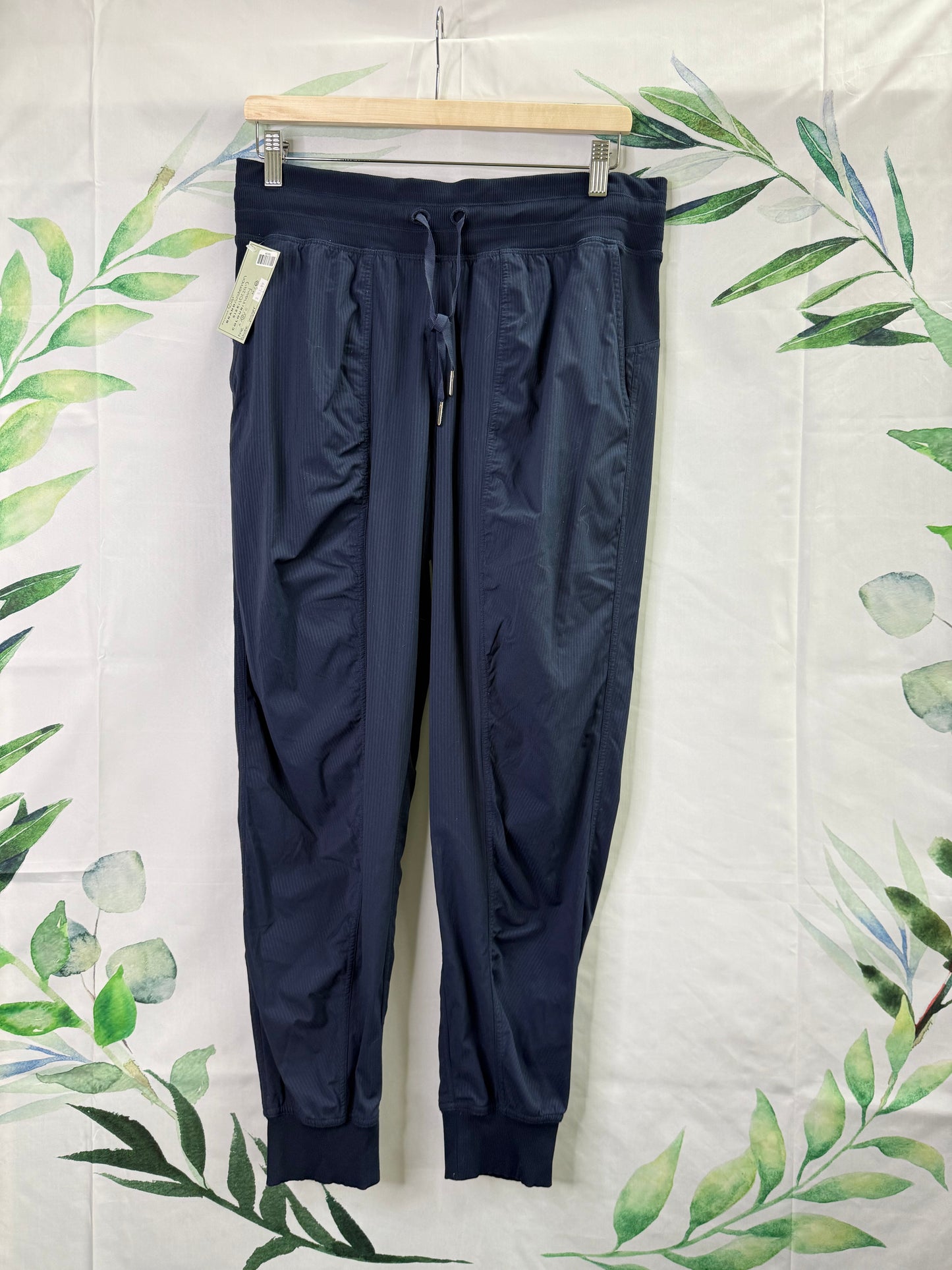 Lululemon Dance Studio MR Jogger 29” (10)