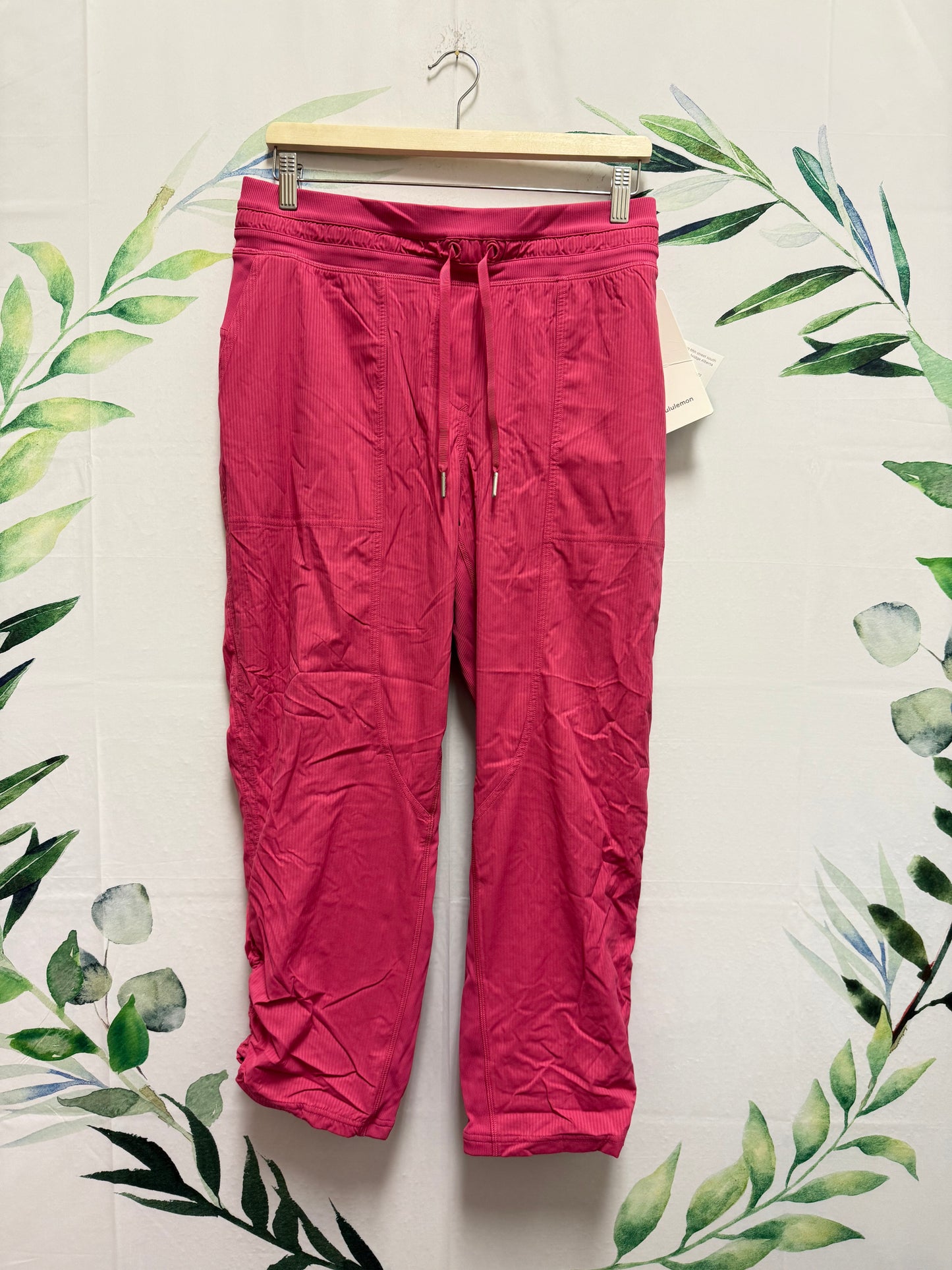 Lululemon Dance Studio MR Crop Pant 25” (12)