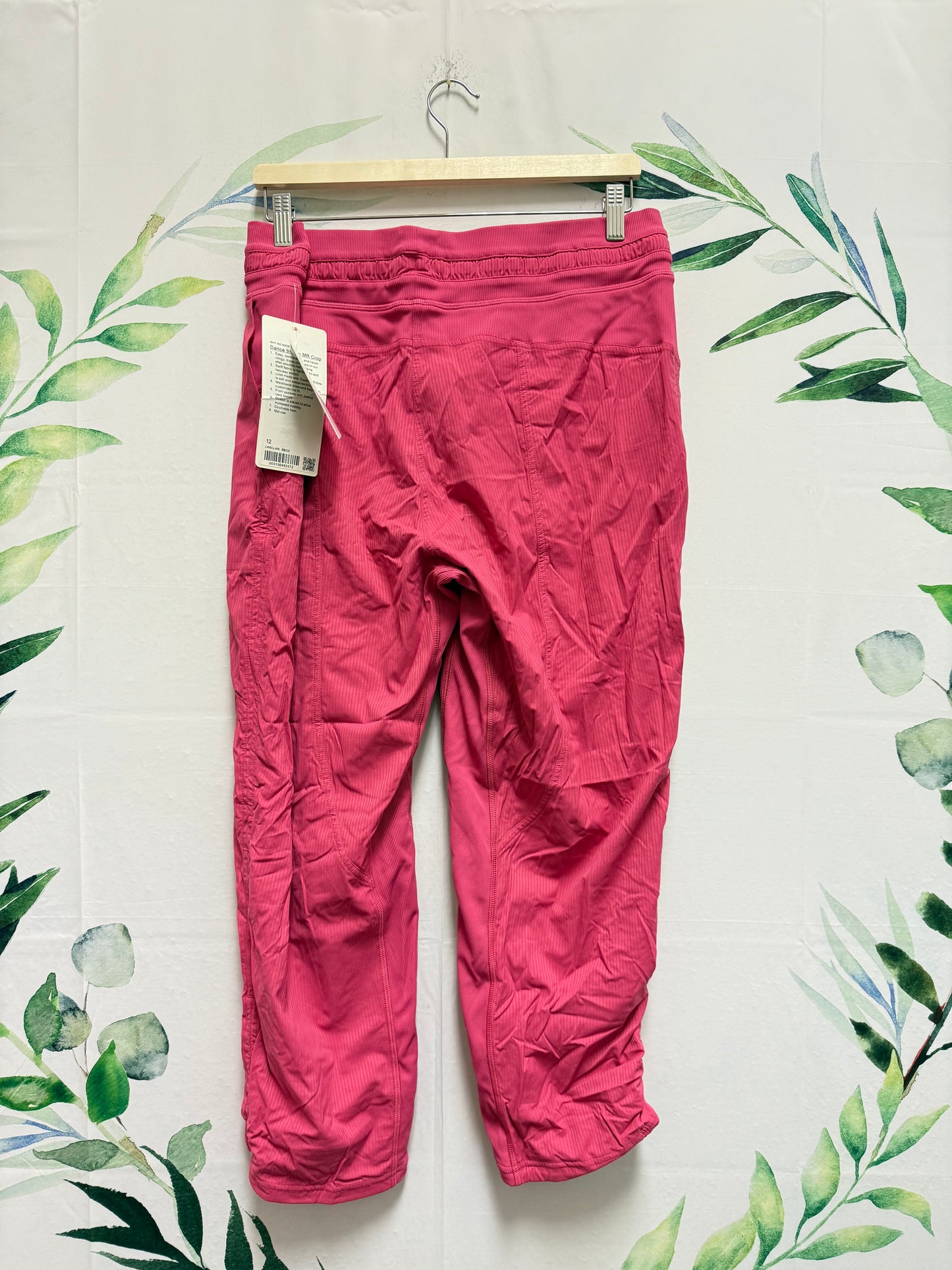 Lululemon Dance Studio MR Crop Pant 25” (12)