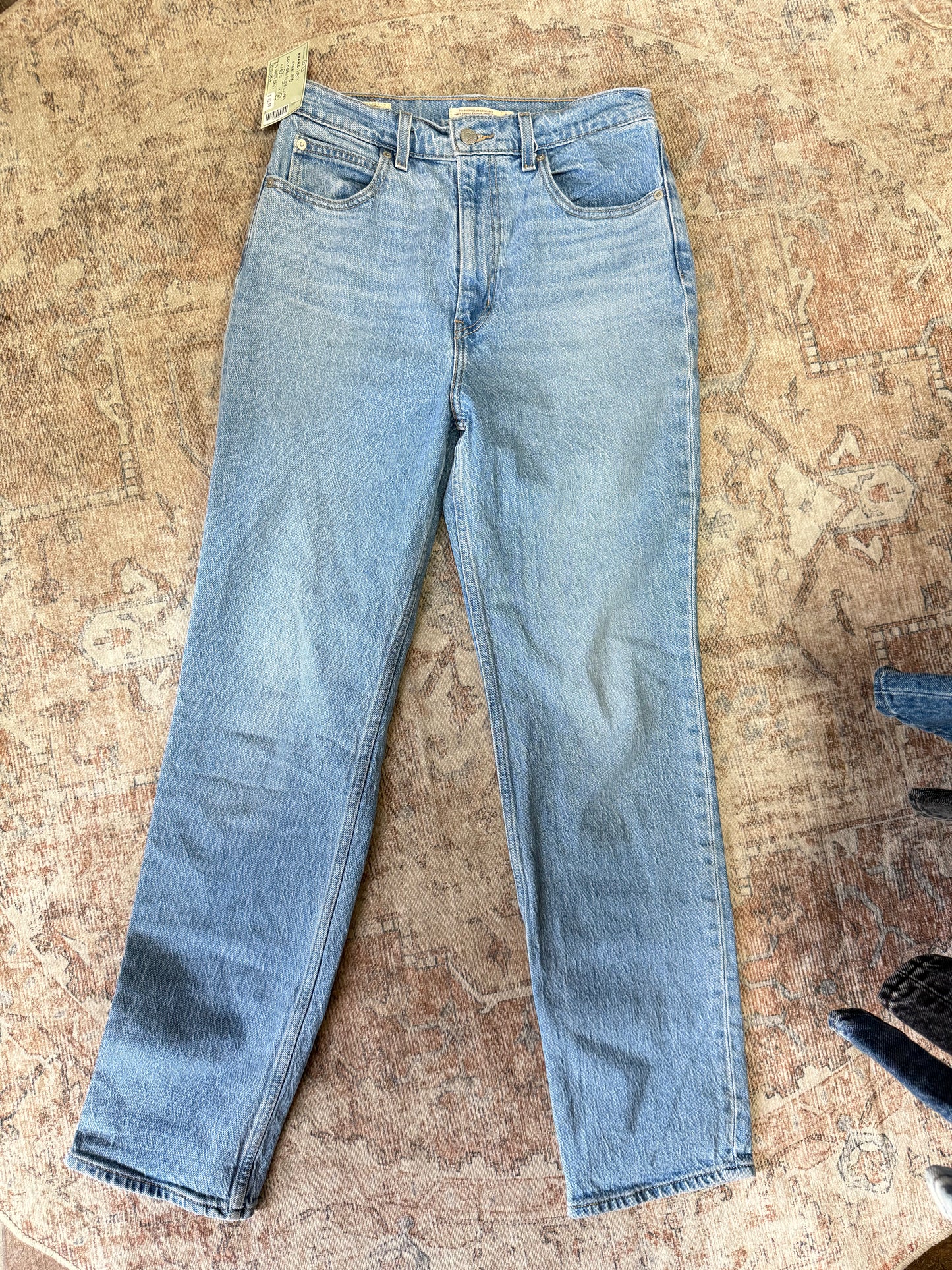 Levi’s ‘70s Slim Straight HR Jeans (28x31)