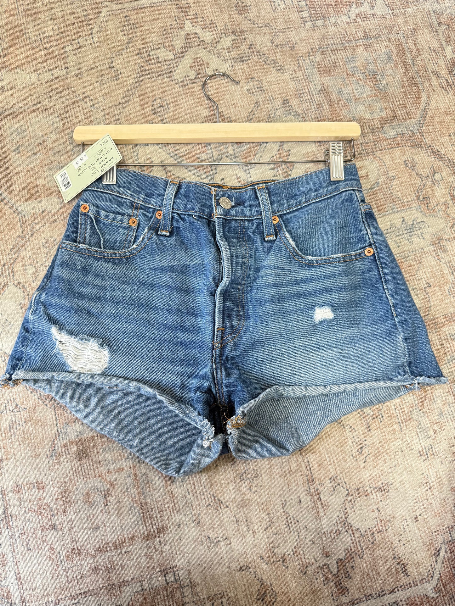 Levi’s 501 HR Shorts (25)
