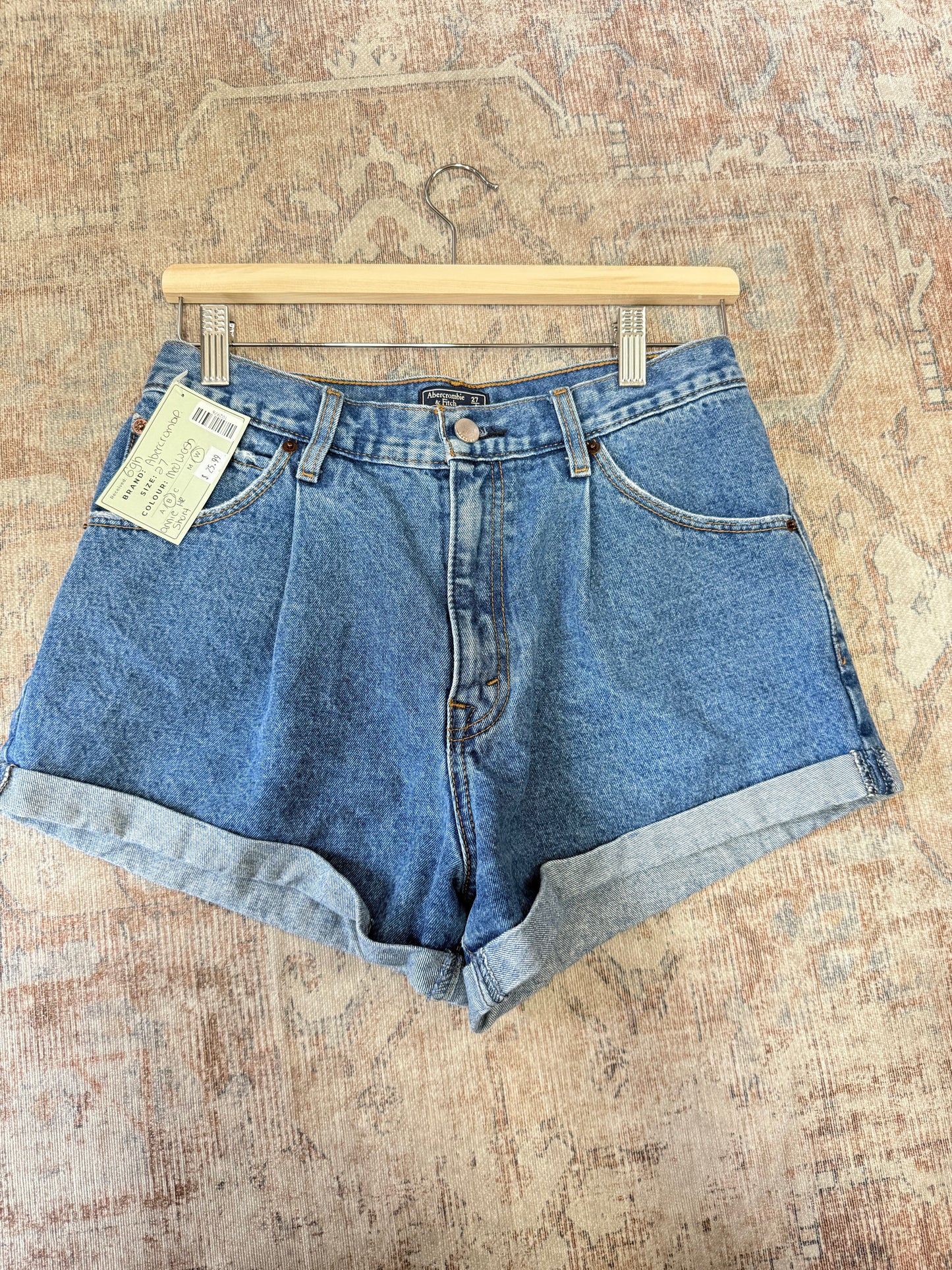 Abercrombie Annie HR Shorts (27)