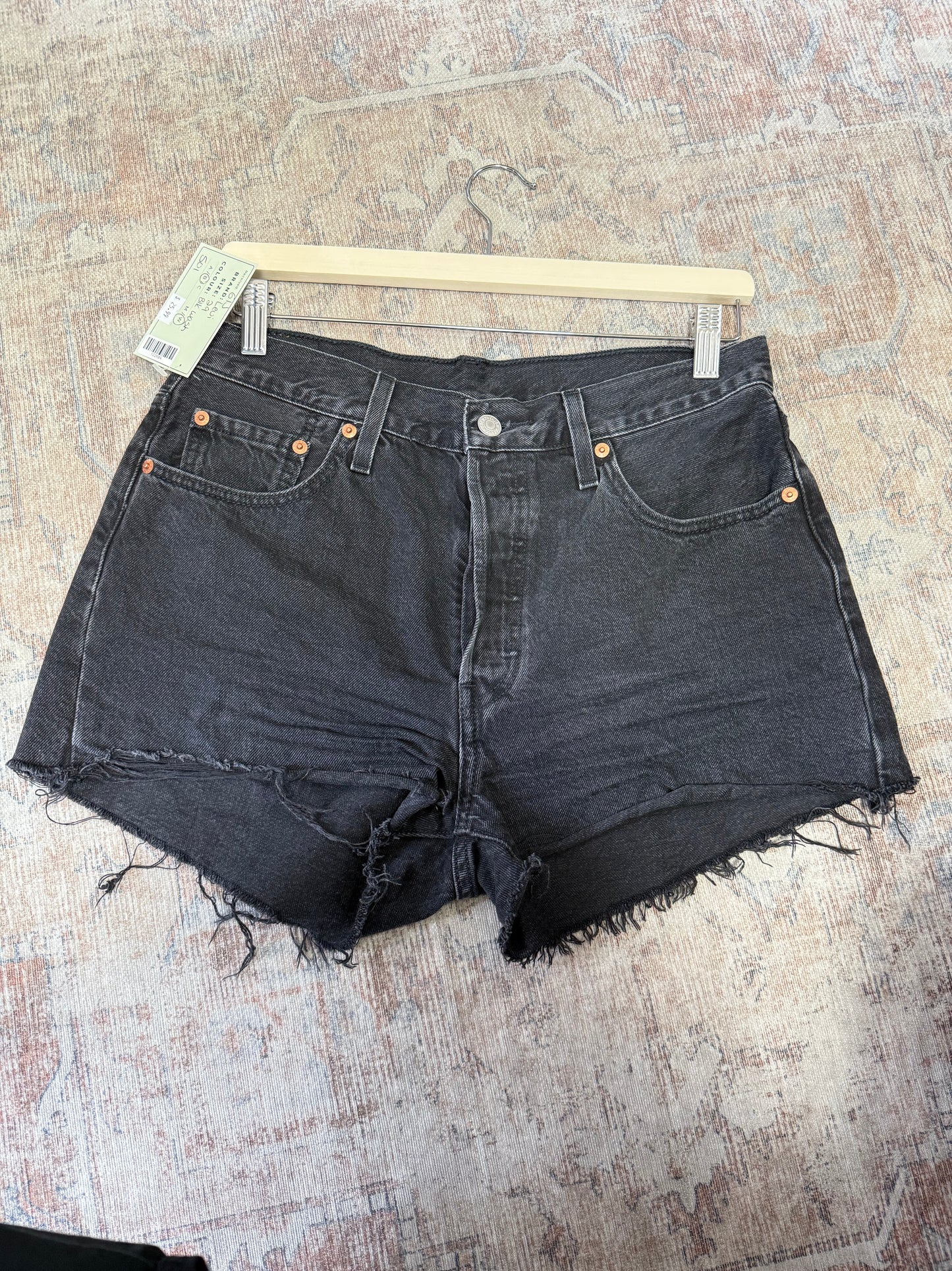 Levi’s 501 Shorts (29)