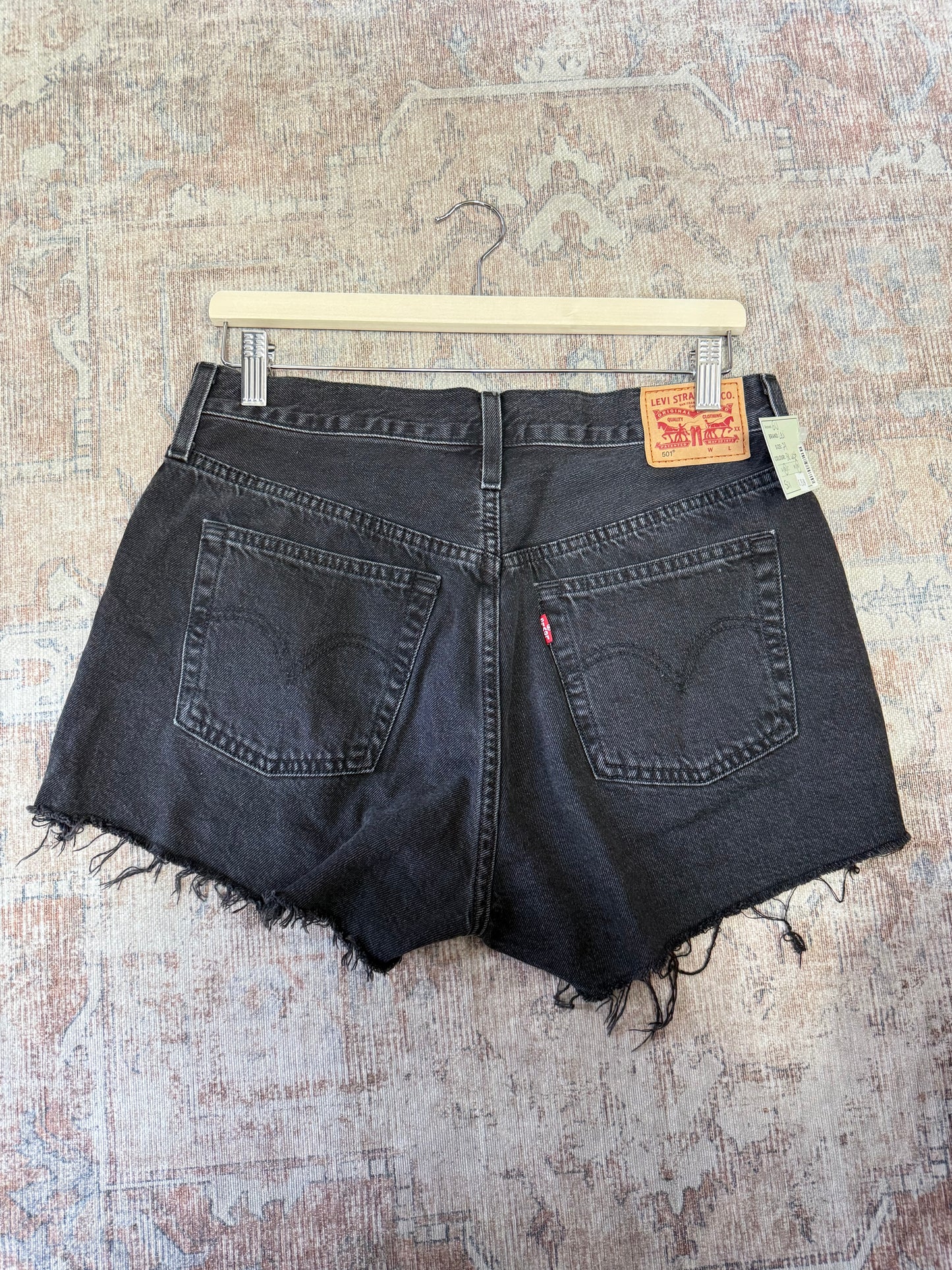 Levi’s 501 Shorts (29)