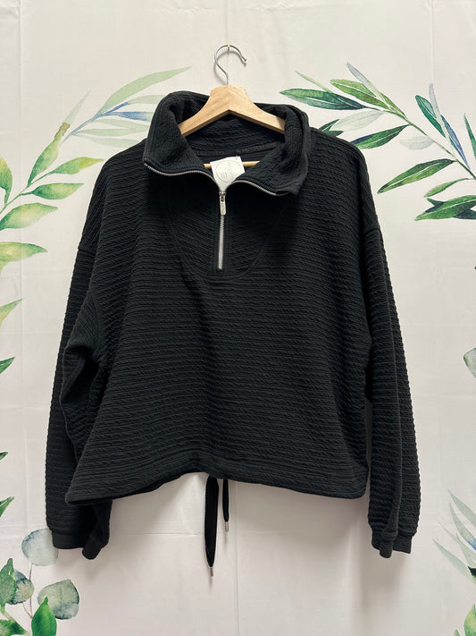 Lululemon Textured 1/2 Zip Pullover (M/L)