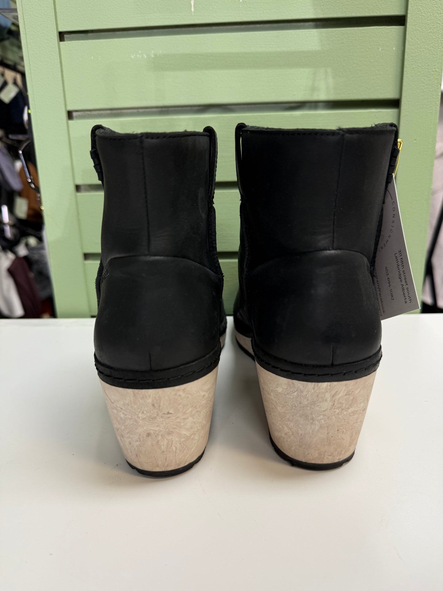Merrell Heeled Boots (Womens 11)