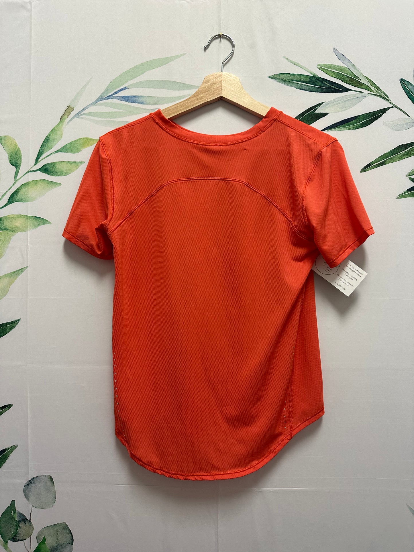 Lululemon Tee (S/M)