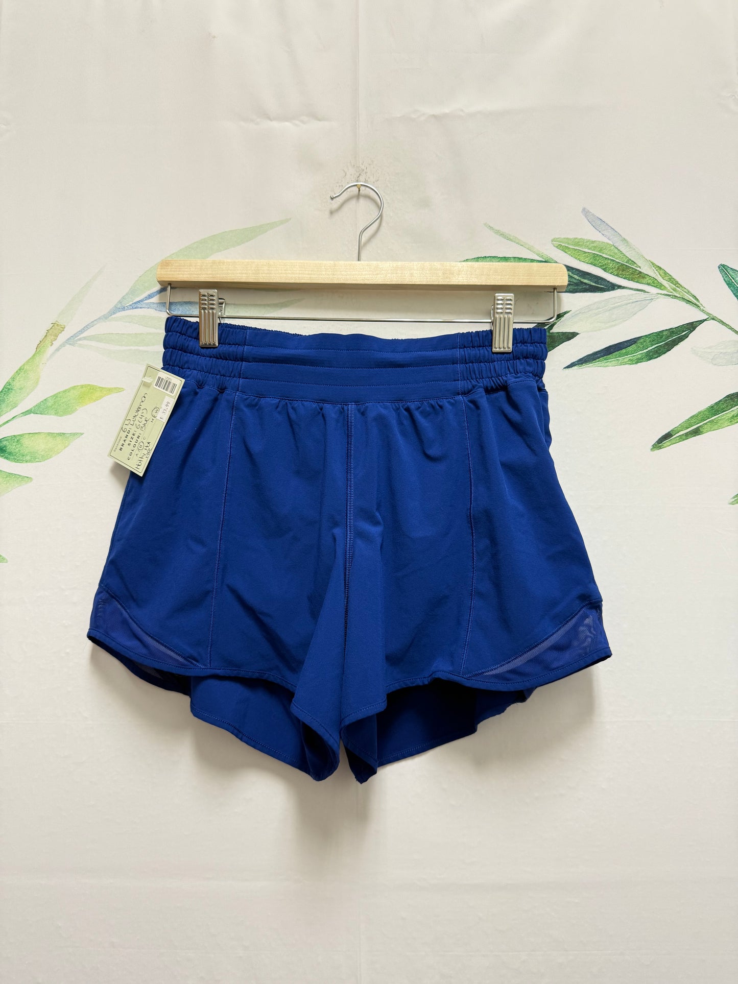 Lululemon Hotty Hot HR Short 4” (6)