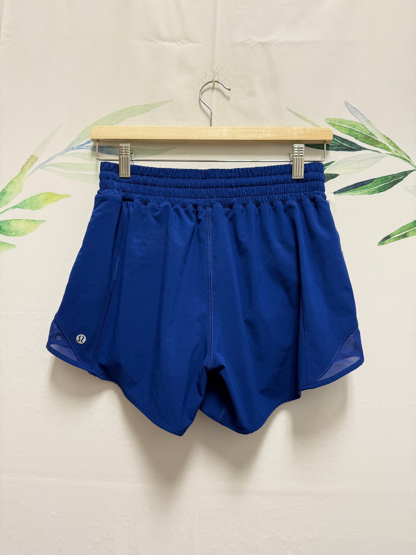 Lululemon Hotty Hot HR Short 4” (6)