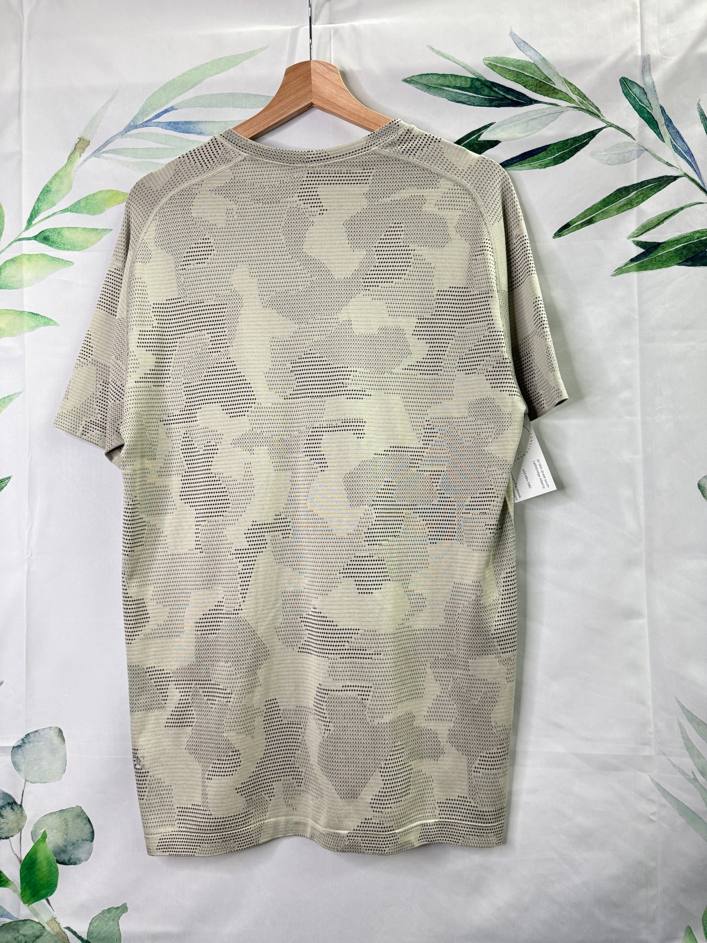 Lululemon Metal Vent Tee (L)