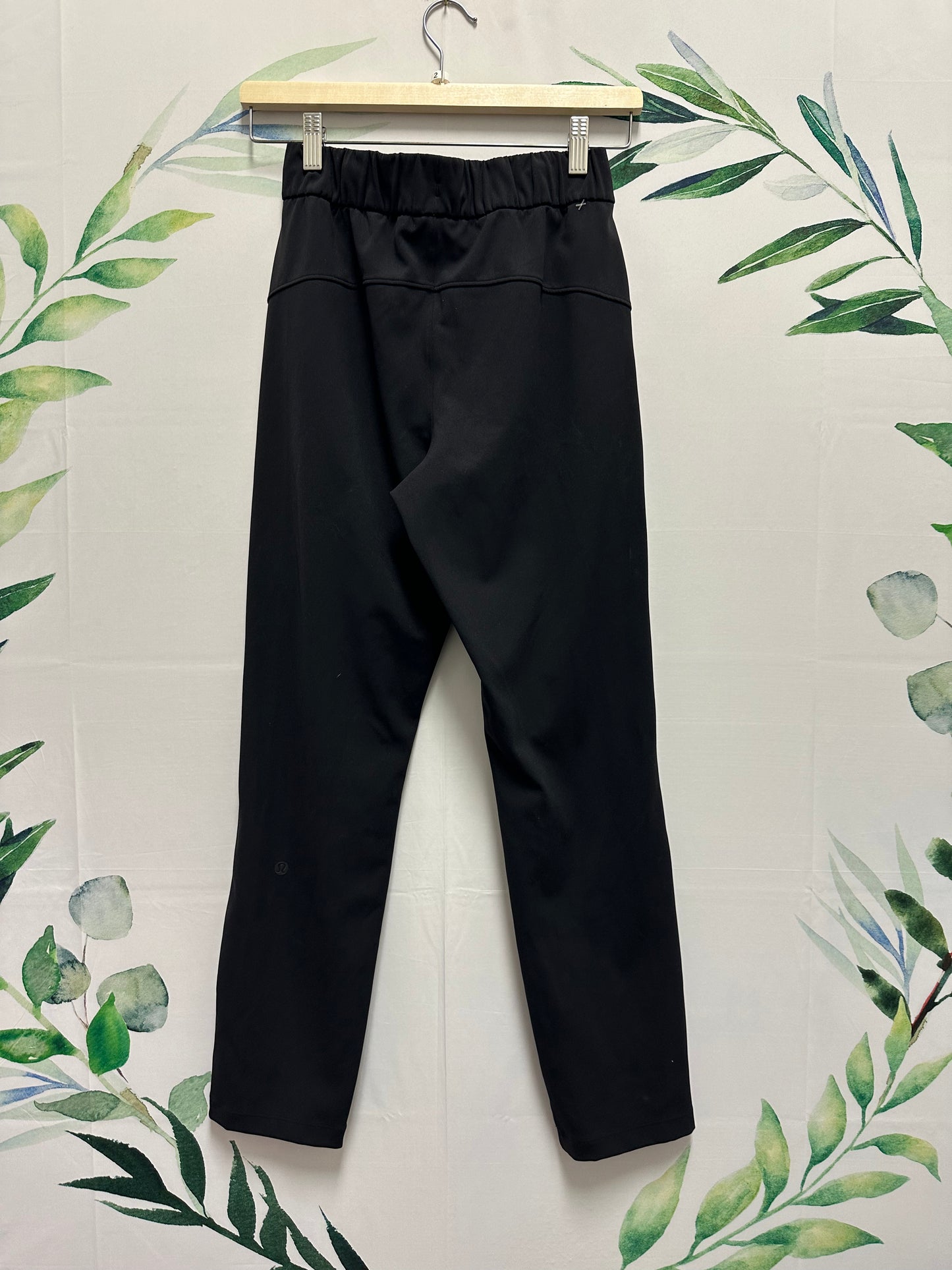 Lululemon On The Fly Pant (2)