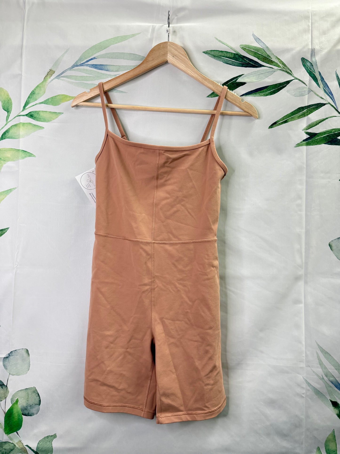 Aritzia Wilfred Freestyle Romper 7” (S)