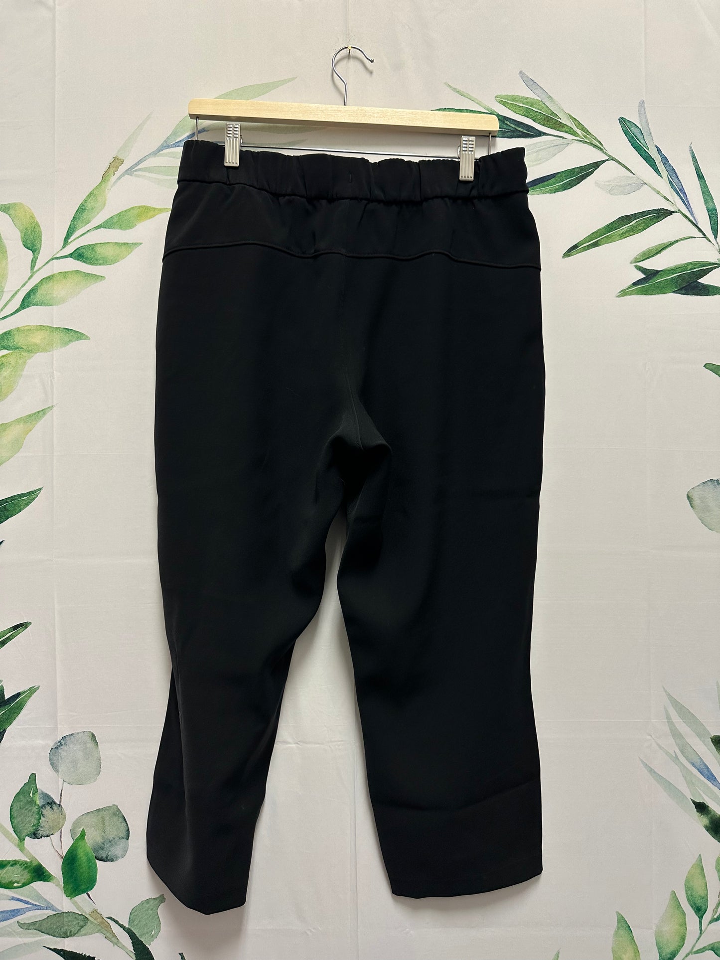 Lululemon On The Fly Crop (10)