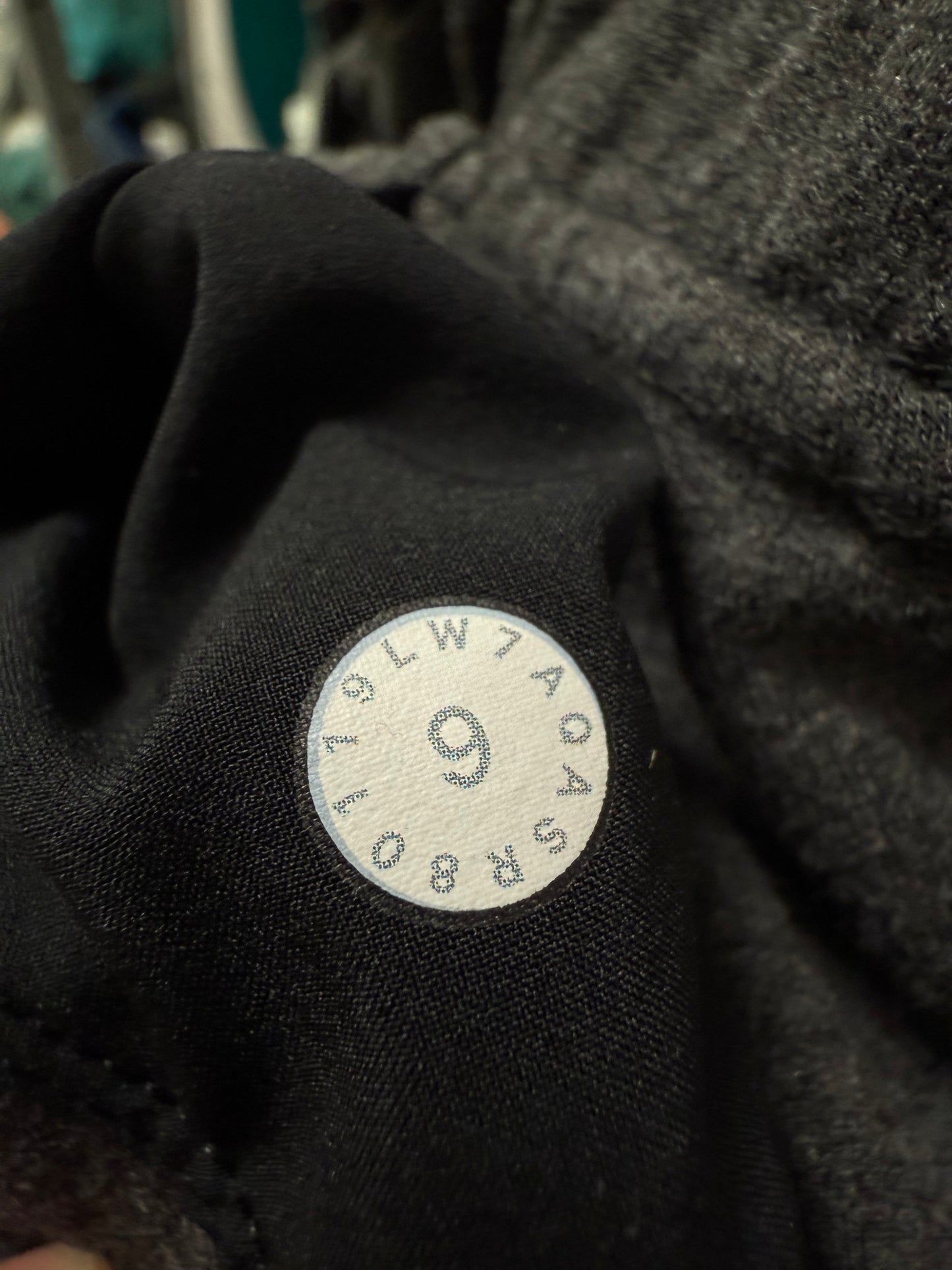 Lululemon Hello Sunday SHR Short 6” (6)