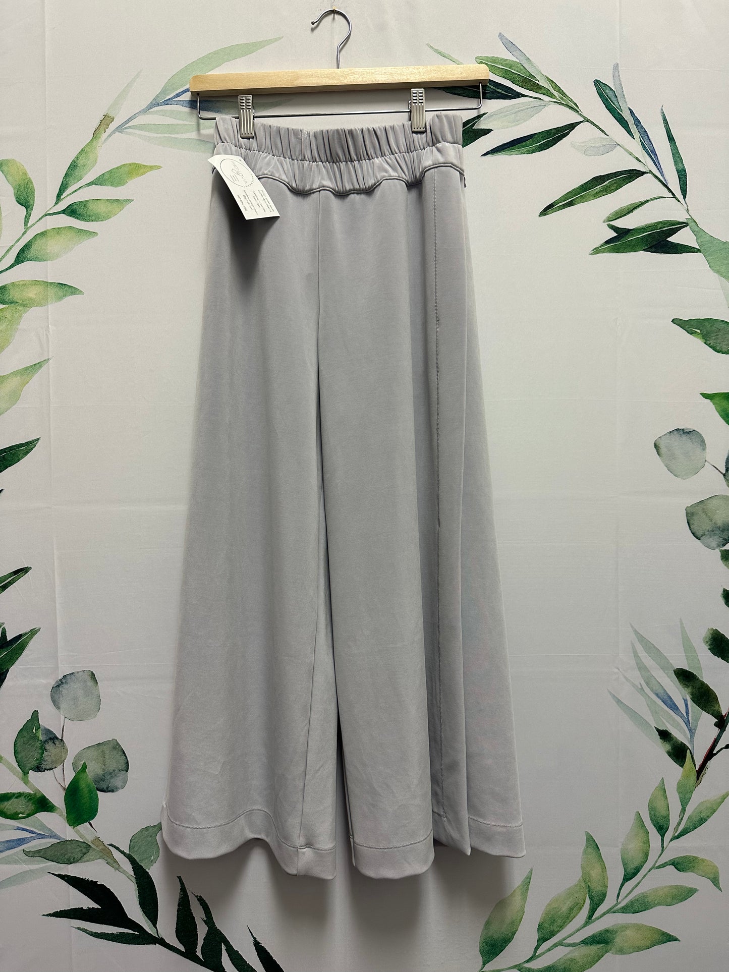 Lululemon Seek Softness MR Crop (2)